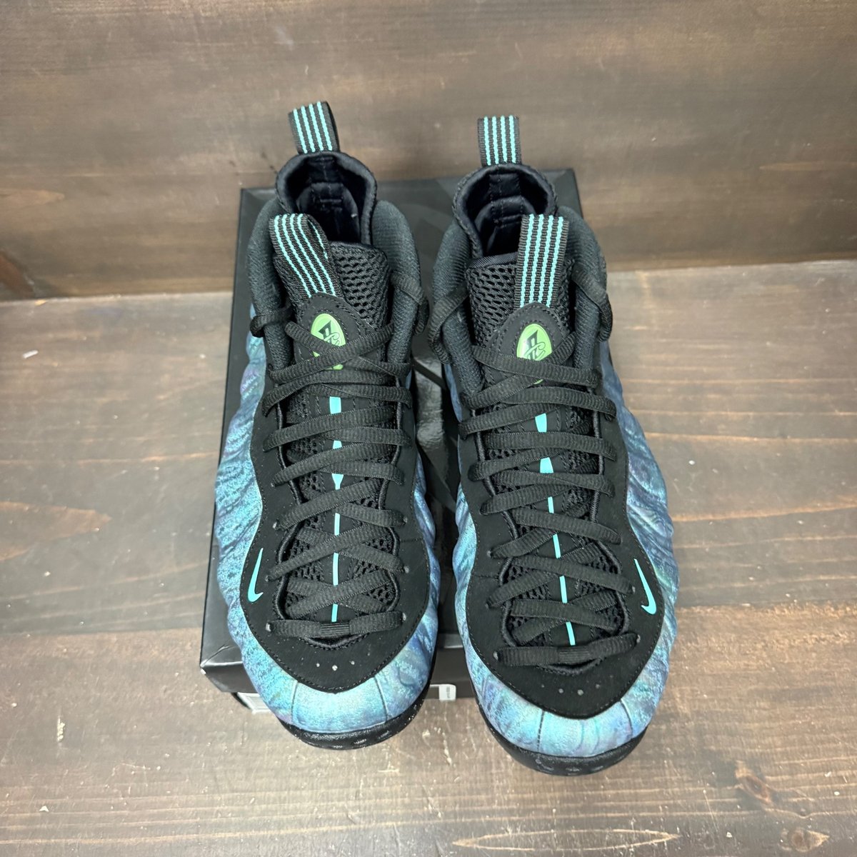 Nike Air Foamposite One Abalone Size 9 (Pre-Owned) - back