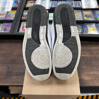 Wing It Jordan 2 Retro (USED), No Box)
