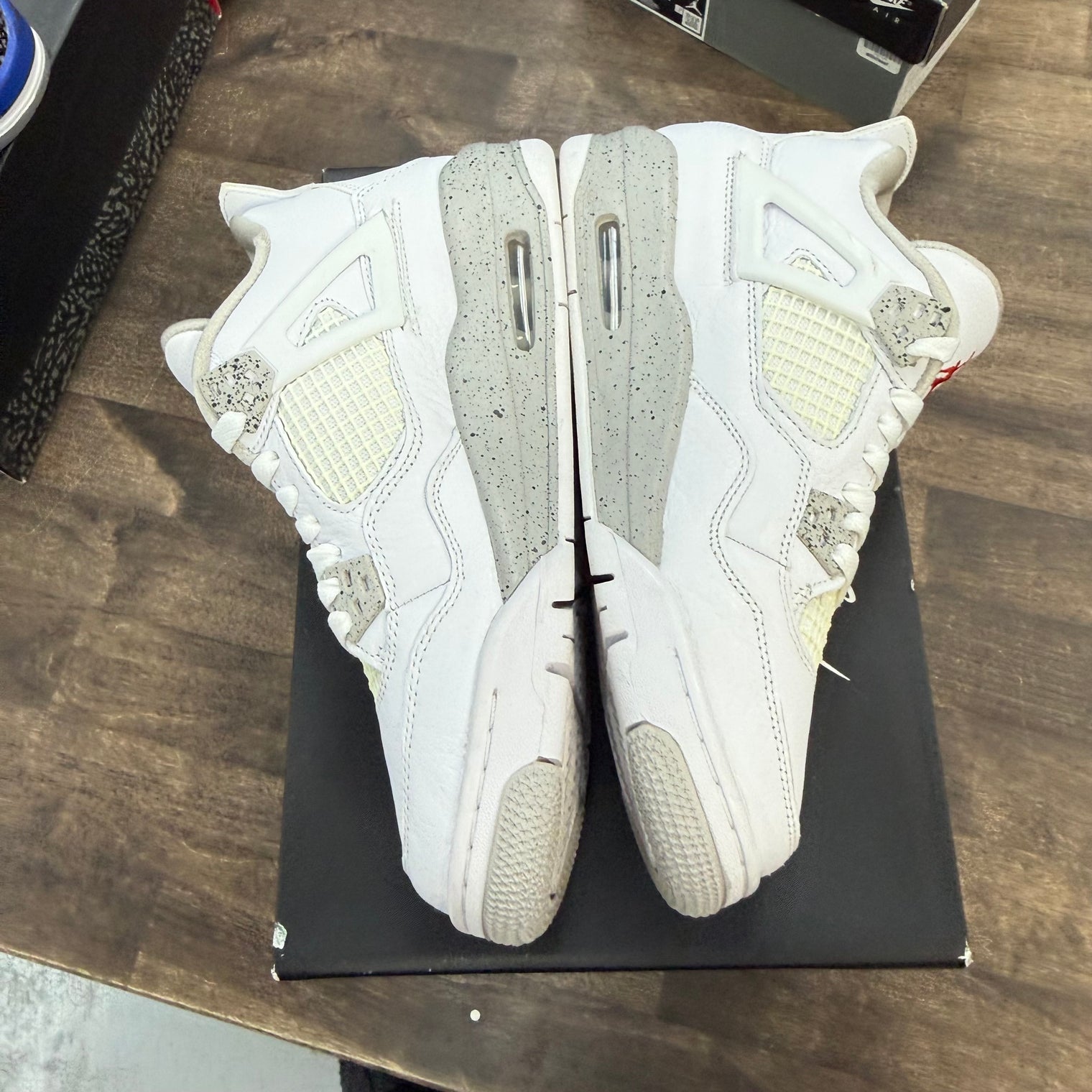 White Oreo Jordan 4 Retro (GS) (USED)