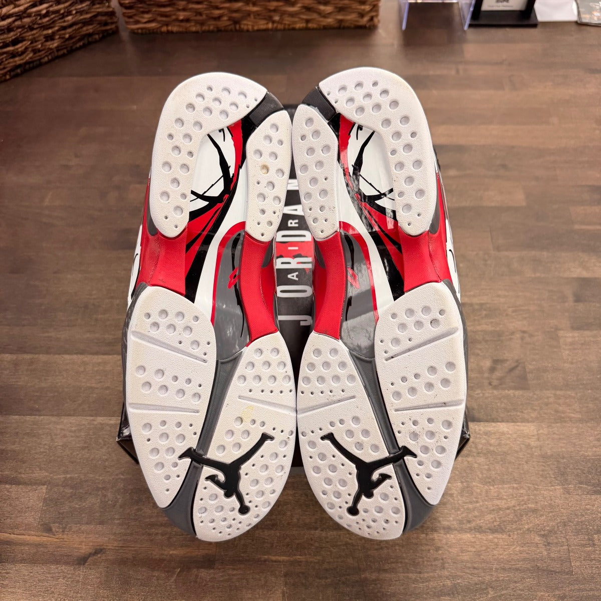 Jordan 8 Retro White True Red (2025) - Image 5