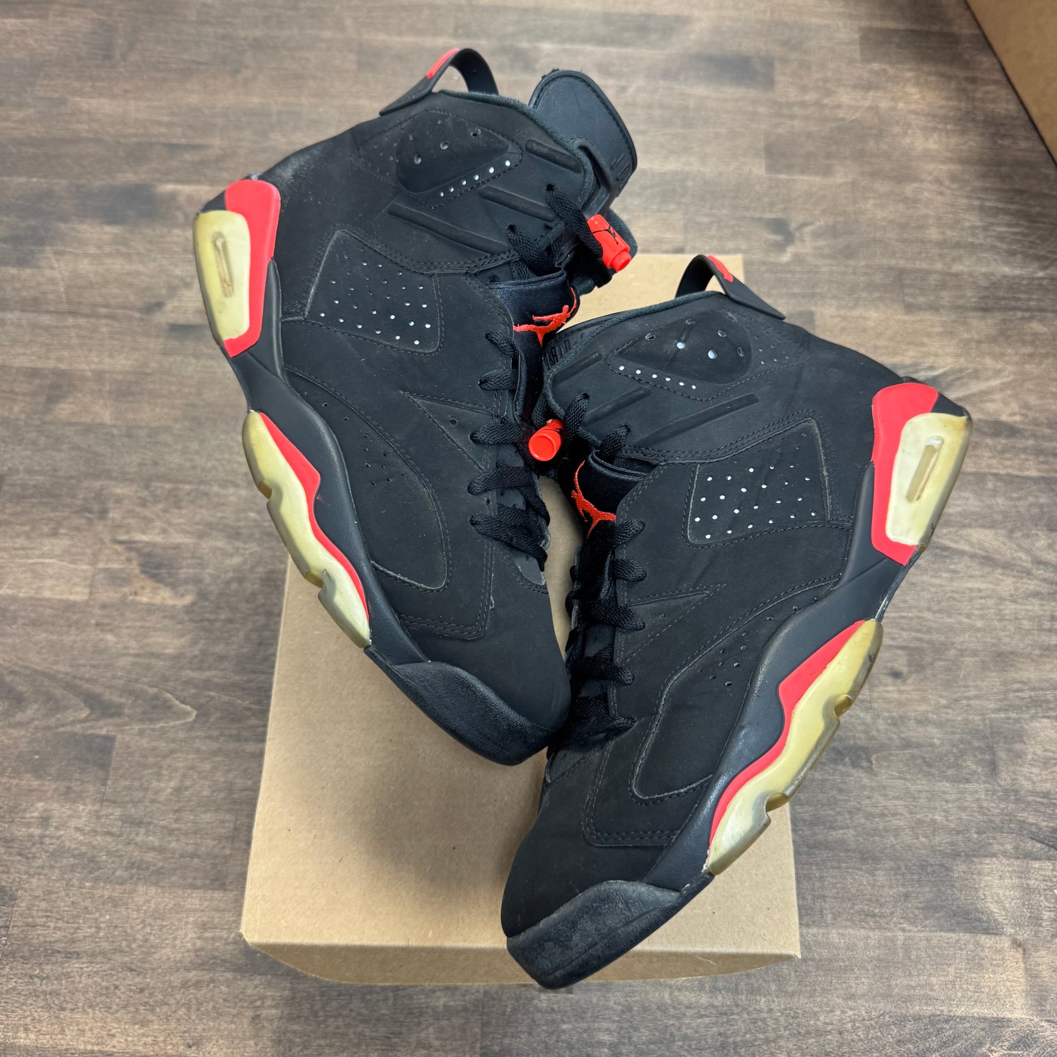 Black Infrared Jordan 6 Retro (USED, No Box)