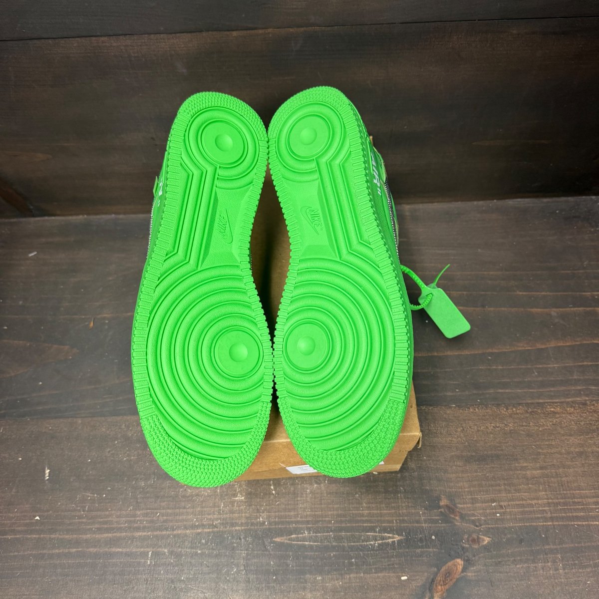 Nike Air Force 1 Low Off-White Brooklyn Size 13 - box