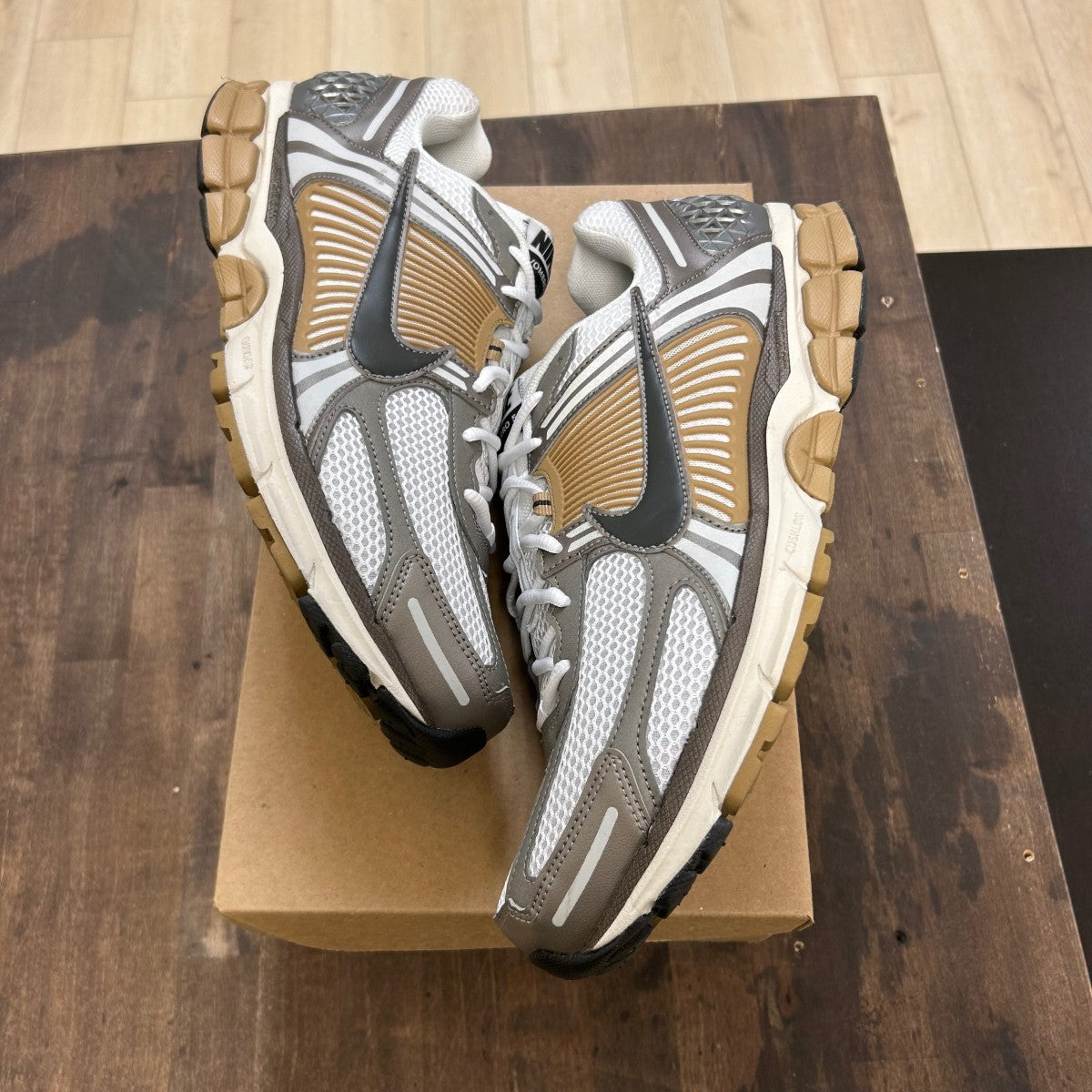 Nike Zoom Vomero 5 Metallic Pewter Size 14 (Pre-Owned) - Image 1