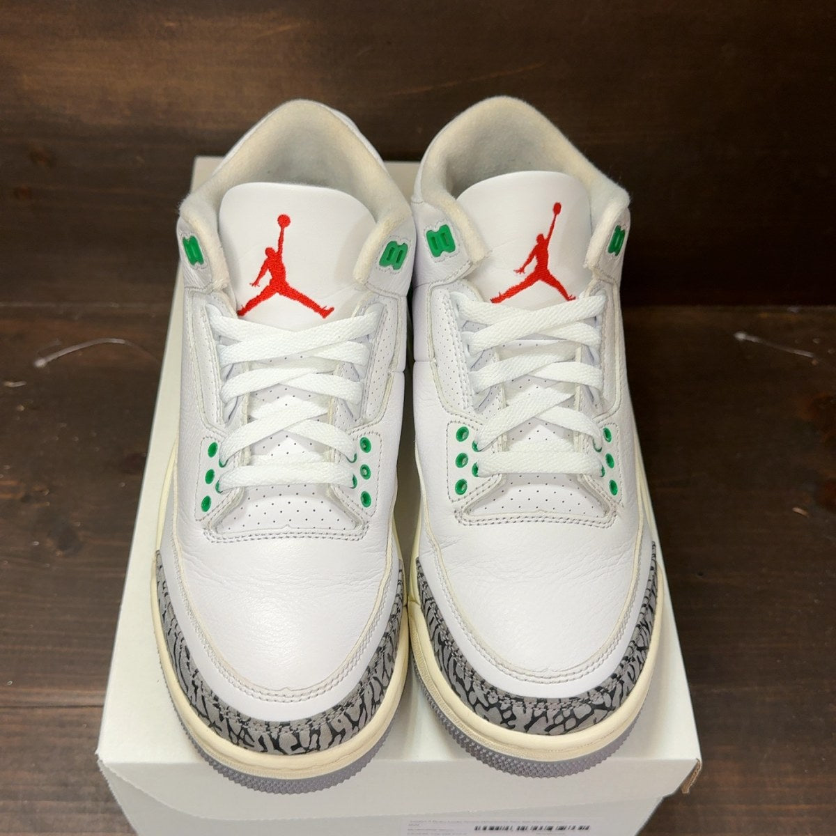 Jordan 3 Retro Lucky Green (Women's) Size 9W (Pre-Owned) - Image 3