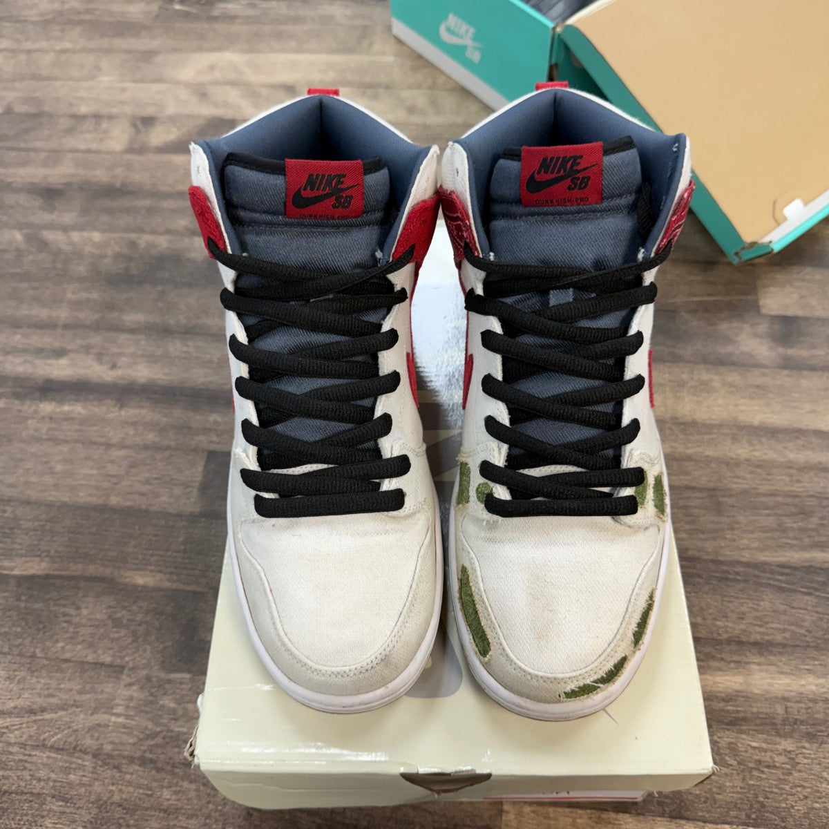 Nike SB Dunk High Cheech & Chong Size 10.5 (Pre-Owned) - Image 2