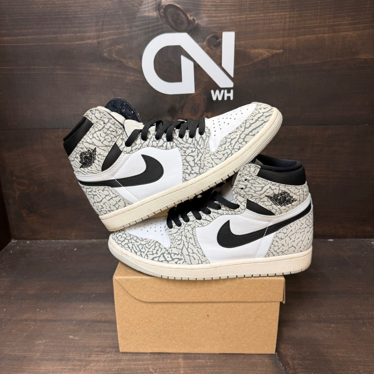 Jordan 1 Retro High OG White Cement Size 8.5 (Pre-Owned) - Image 1