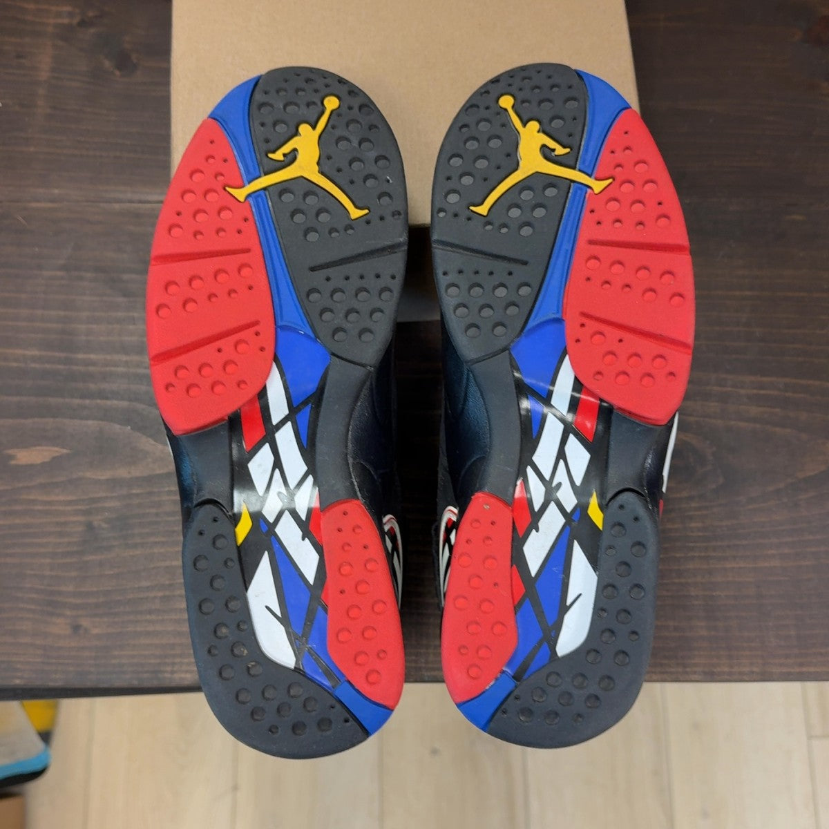 Jordan 8 Retro Playoffs (2023) Size 8.5 (Pre-Owned) - Image 8