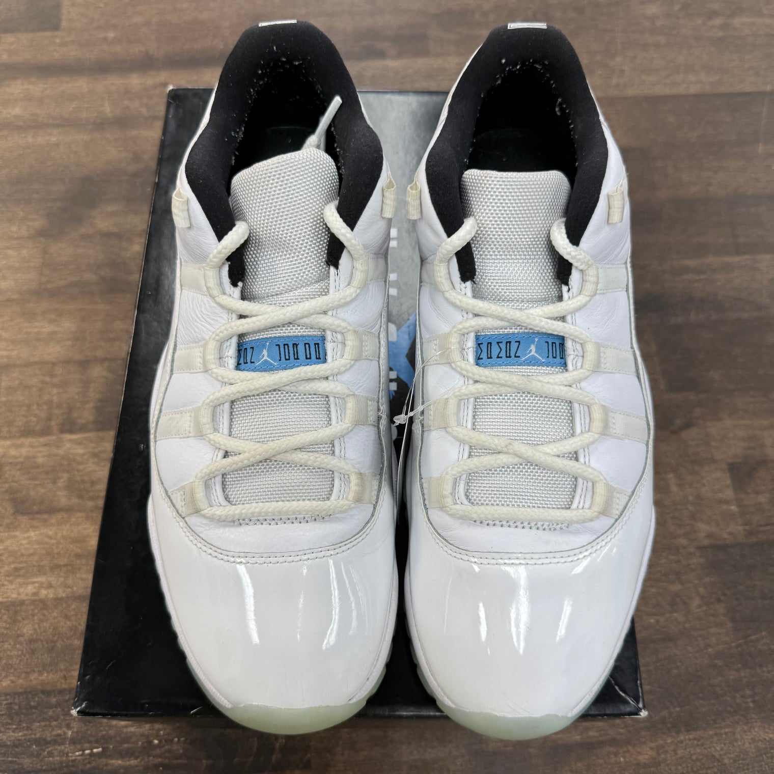 Legend Blue Jordan 11 Low (USED)