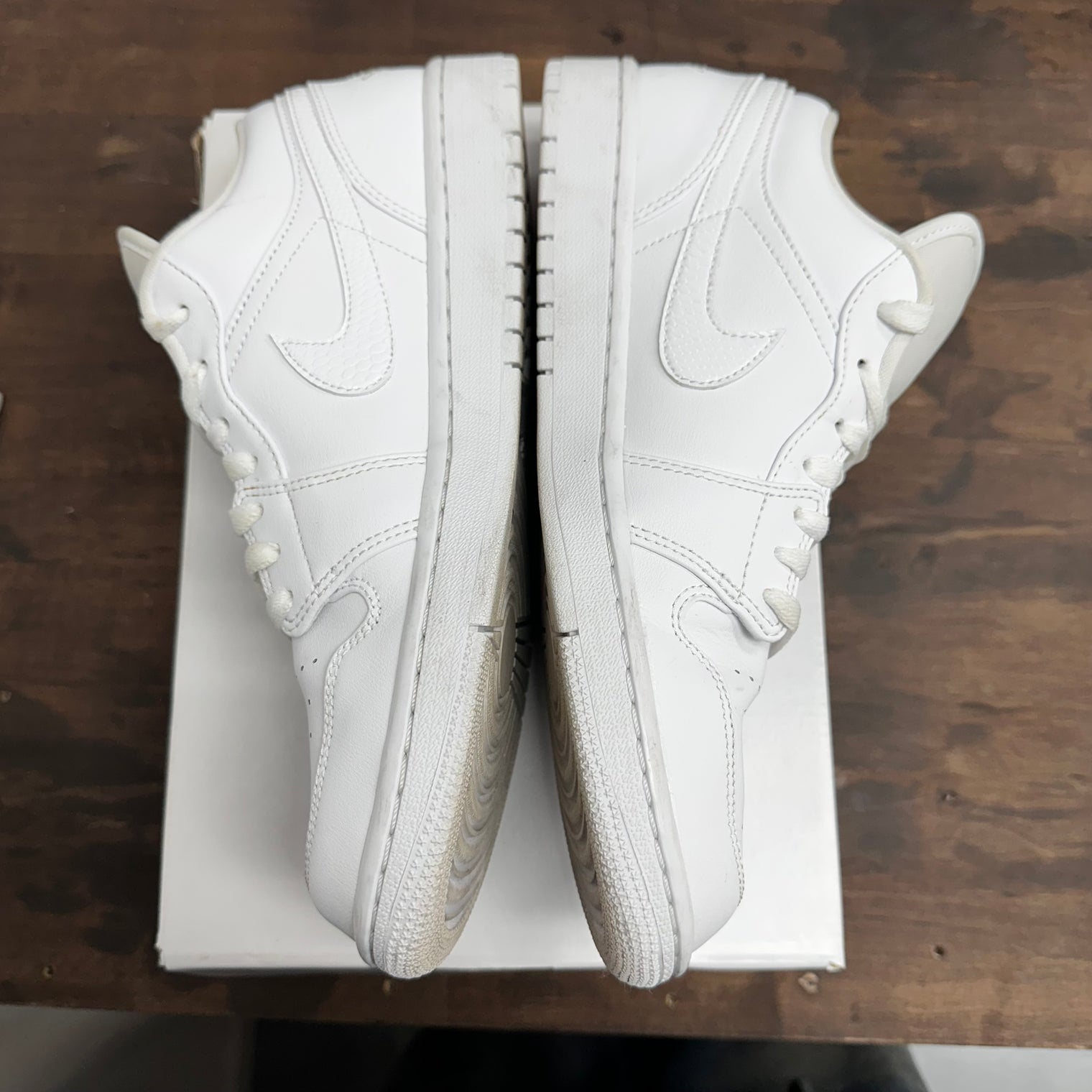 White Jordan 1 Low (W) (USED)