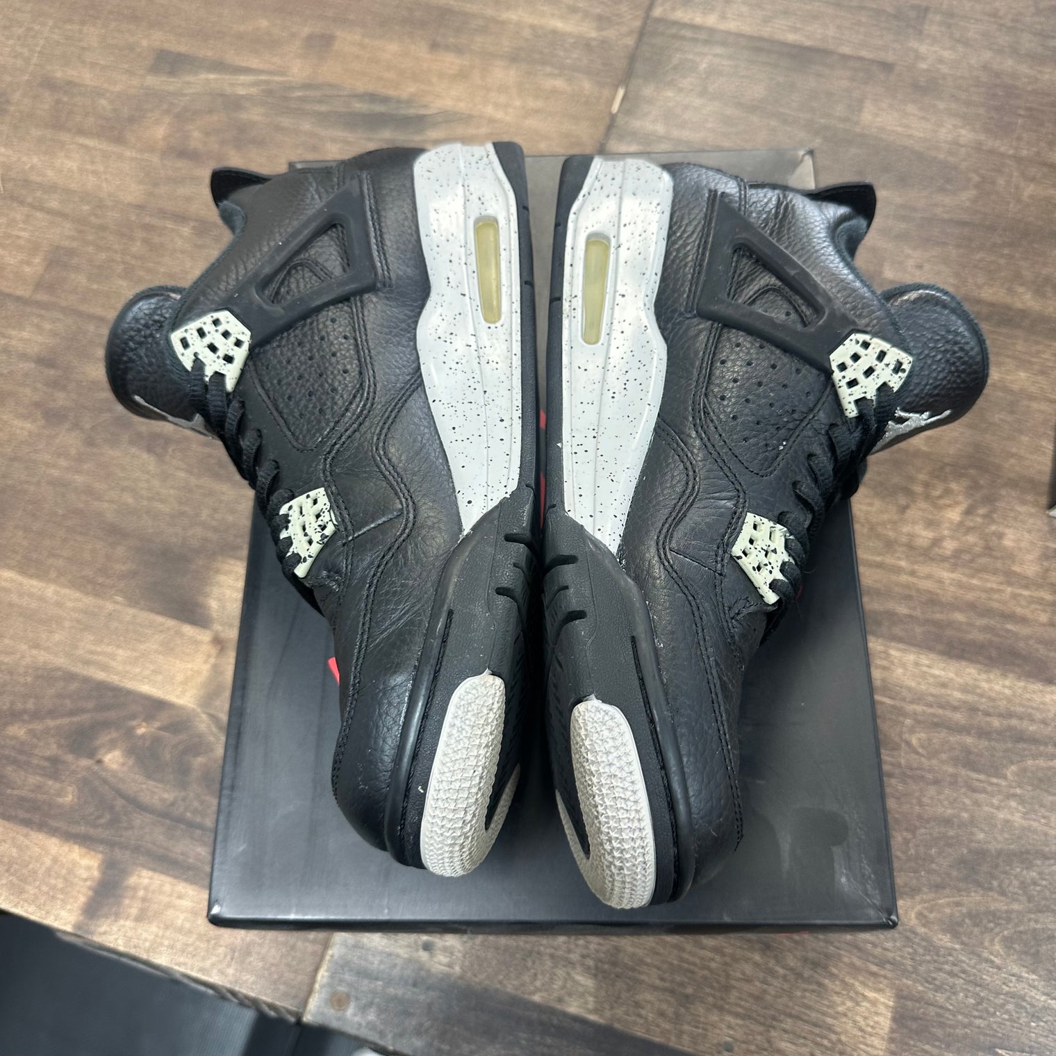 Oreo Jordan 4 (2015) (USED)