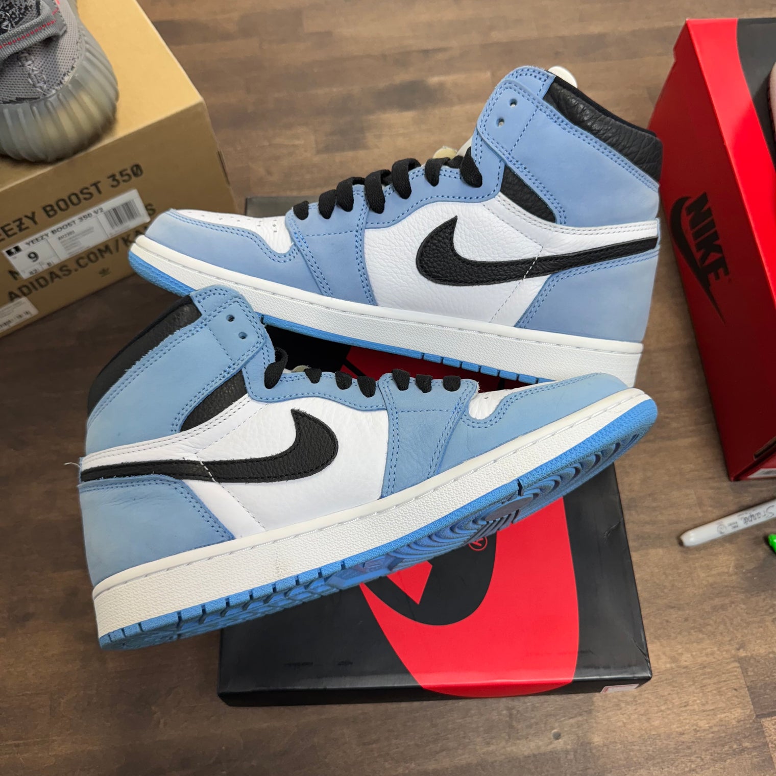University Blue Jordan 1 High (USED)