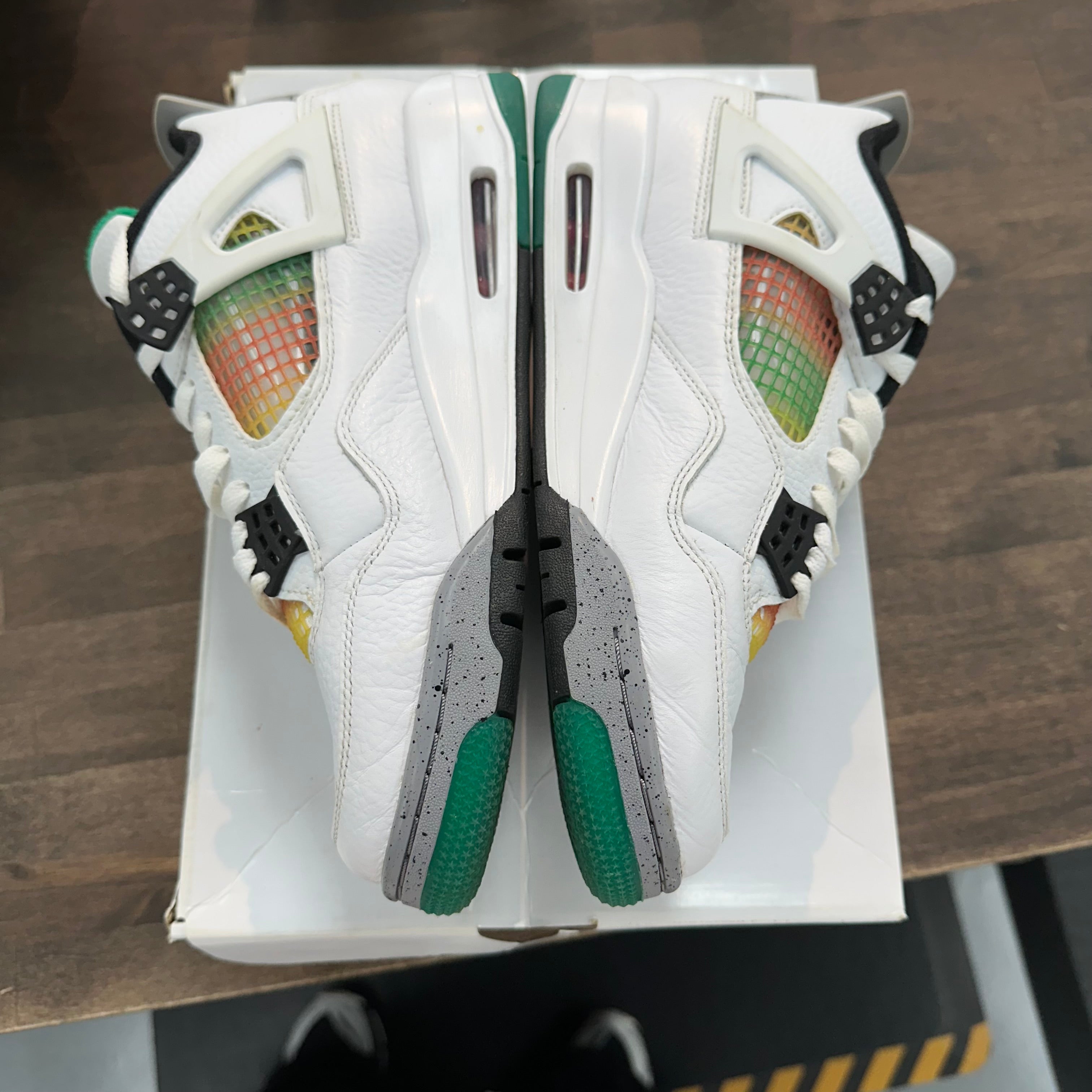 Jordan Lucid Green Rasta Jordan 4 (W) (USED) Size 8.5 (Pre-Owned) - Image 5