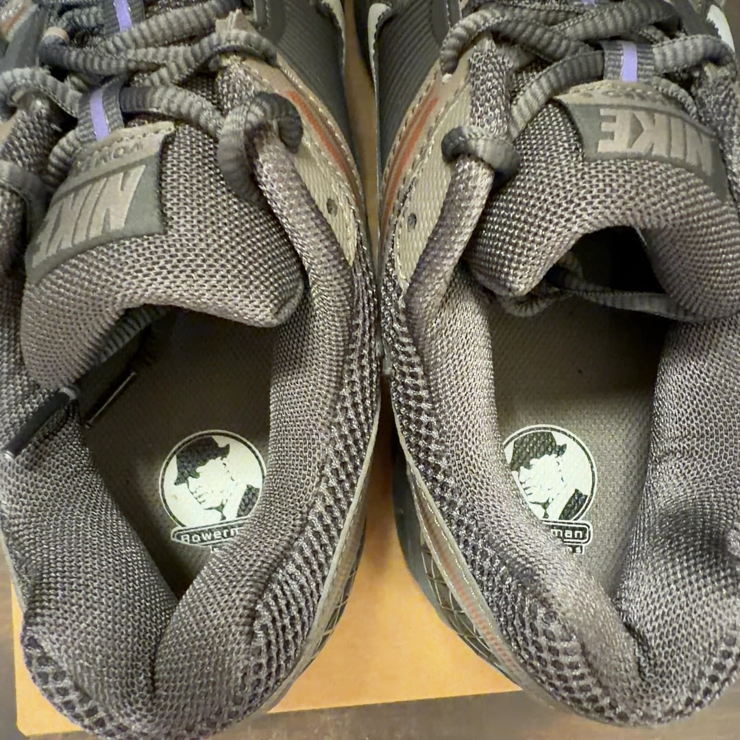 Nike Zoom Vomero 5 Cave Stone Size 10 (Pre-Owned) - Image 5