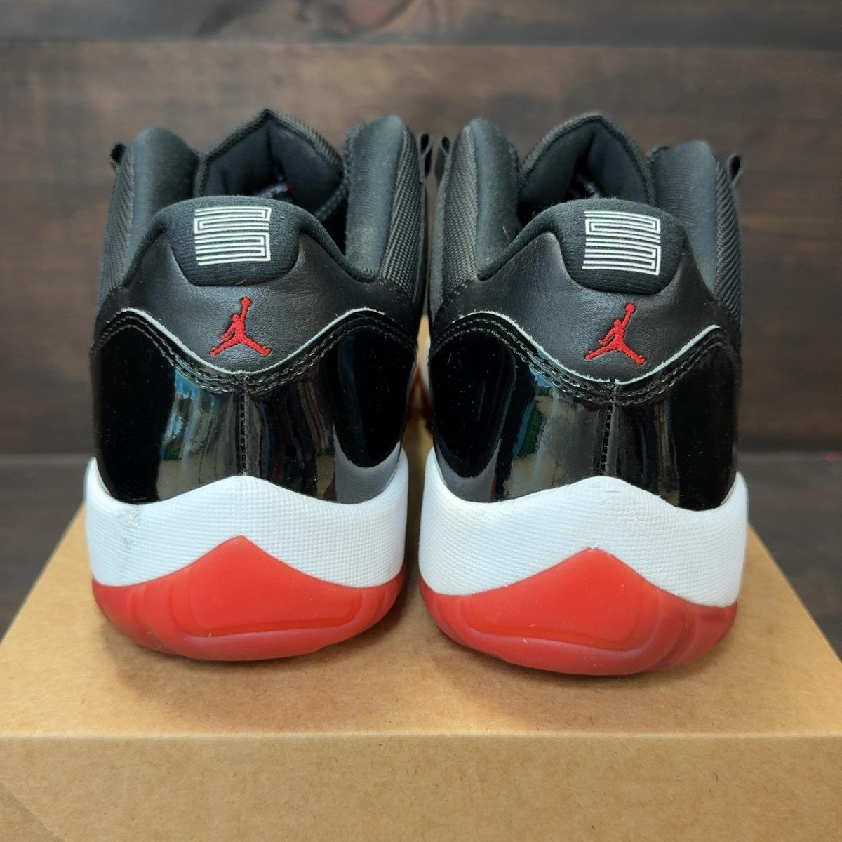 Jordan 11 Retro Low Bred (2025) Size 11.5 (Pre-Owned) - Image 4
