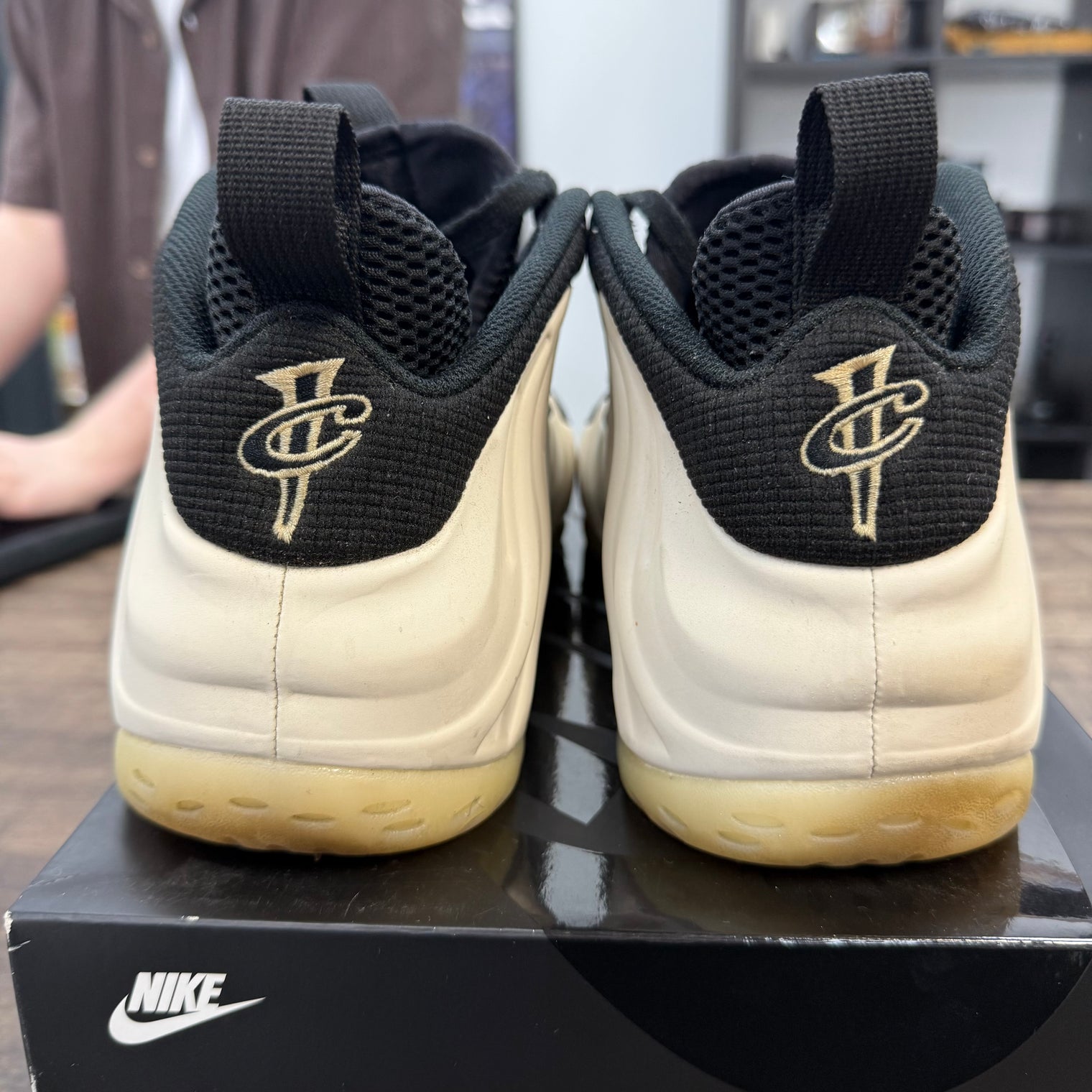Penny PE Foamposite (USED)
