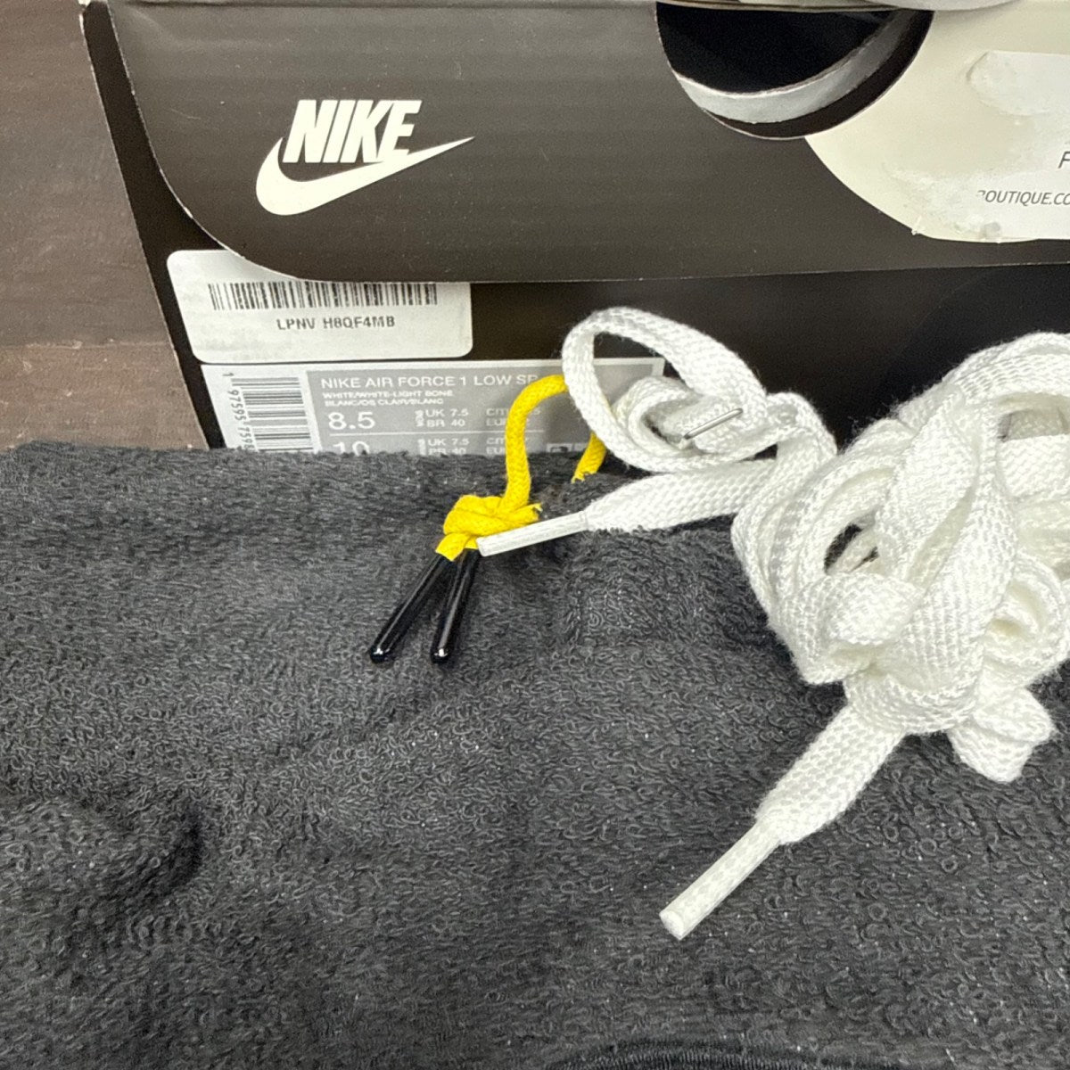 Nike Air Force 1 Low Cactus Plant Flea Market White (2024) - Image 8