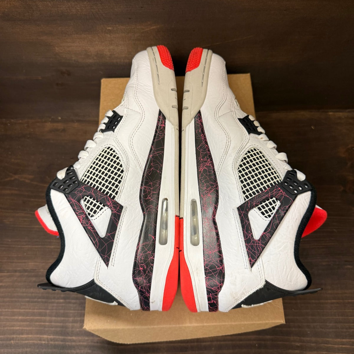 Jordan 4 Retro Flight Nostalgia Size 11 (Pre-Owned) - Image 5