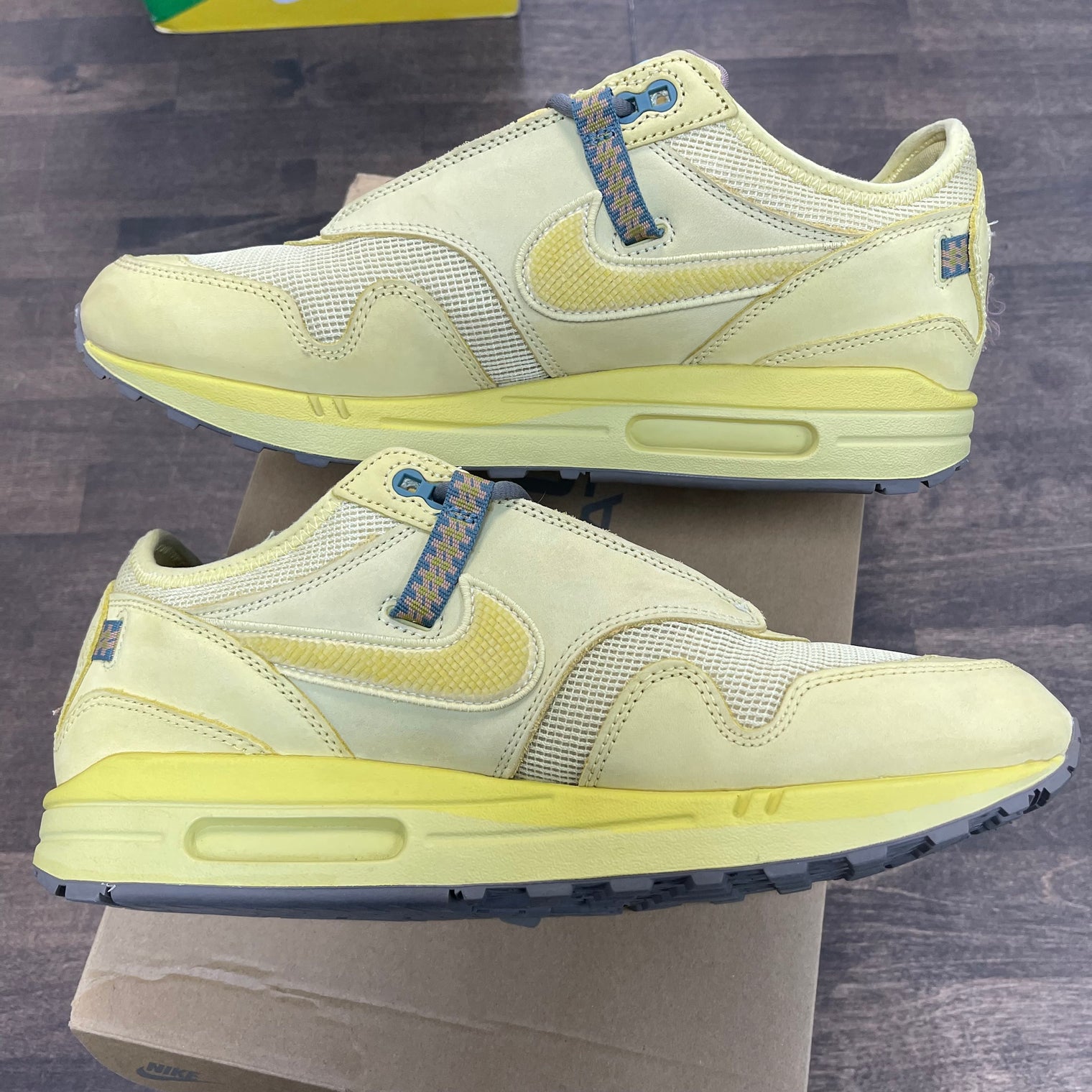 Travis Scott Saturn Air Max 1 (USED)