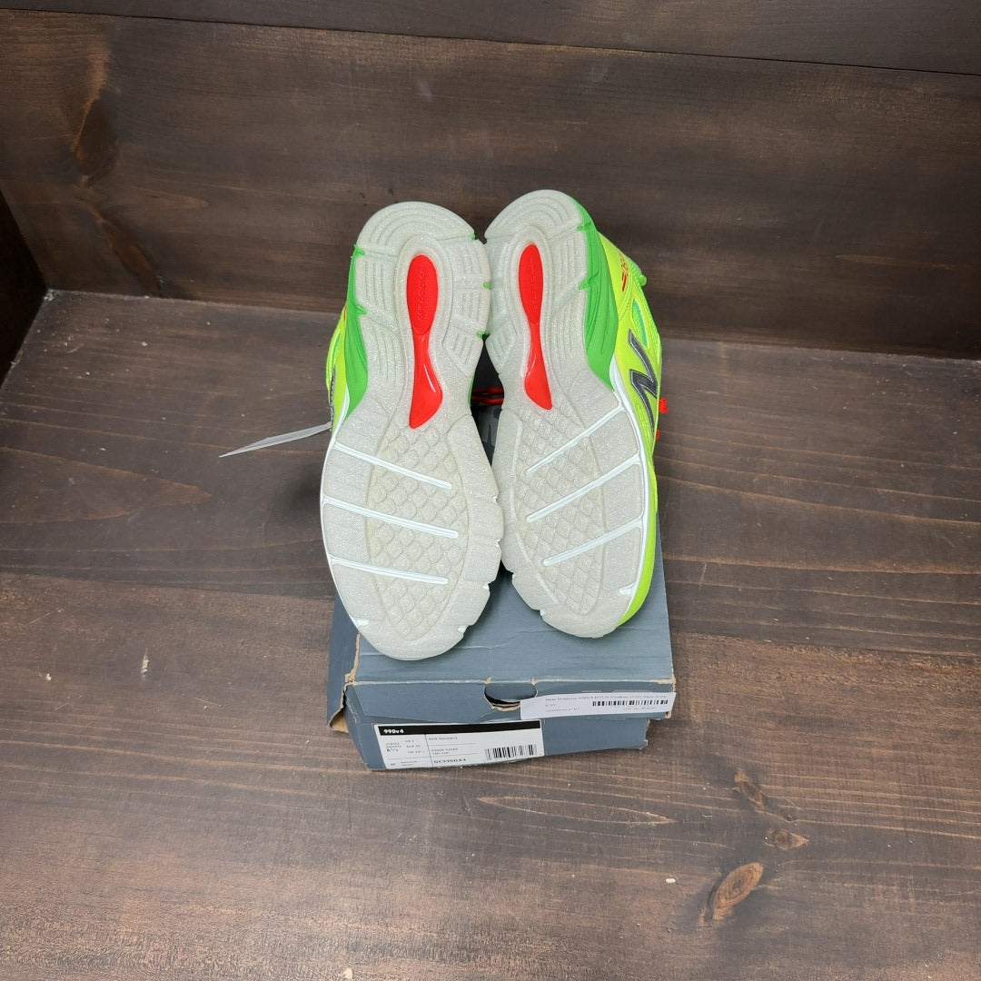 New Balance 990v4 DTLR Festive (GS) - Image 6