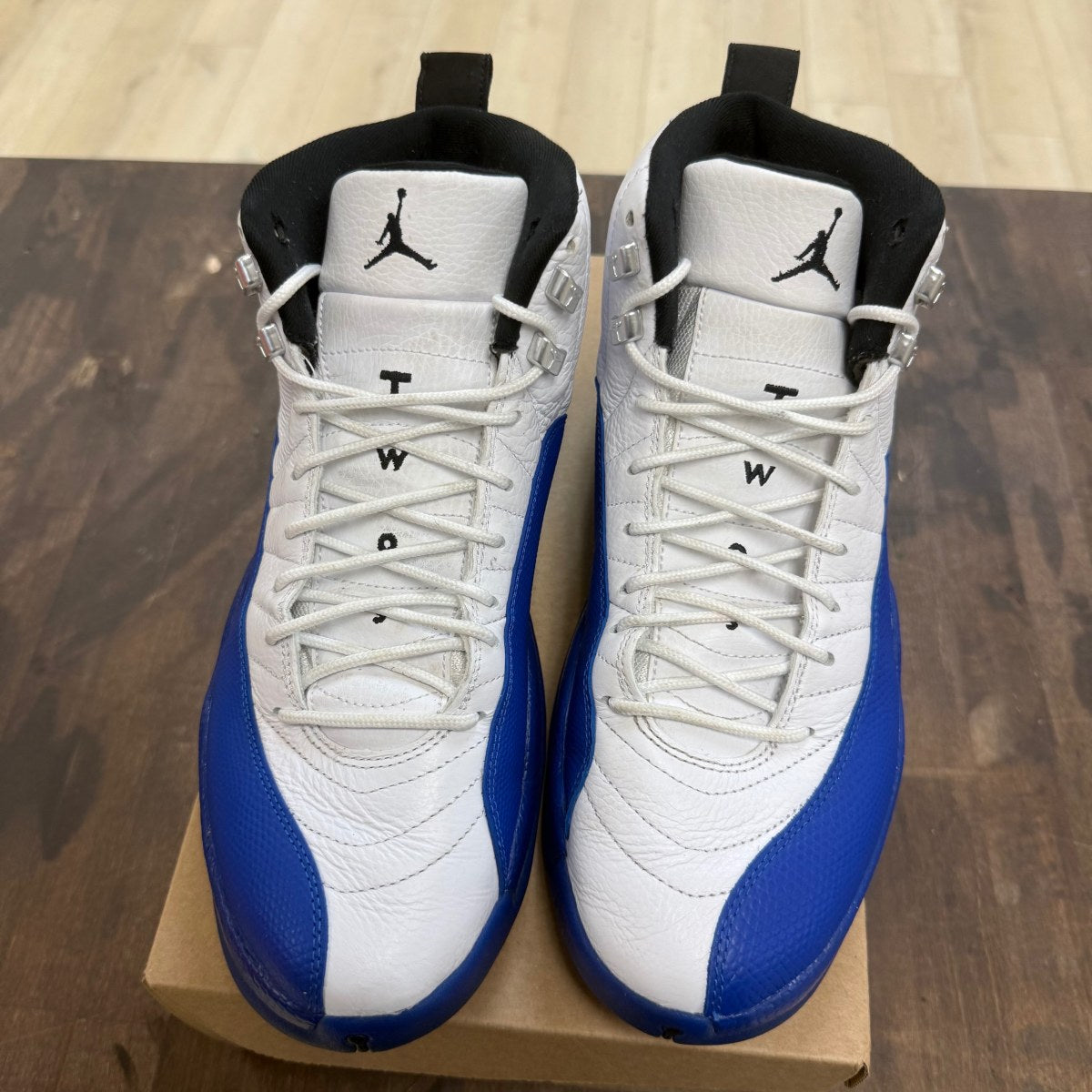 Jordan 12 Retro Blueberry Size 11 (Pre-Owned) - Image 3