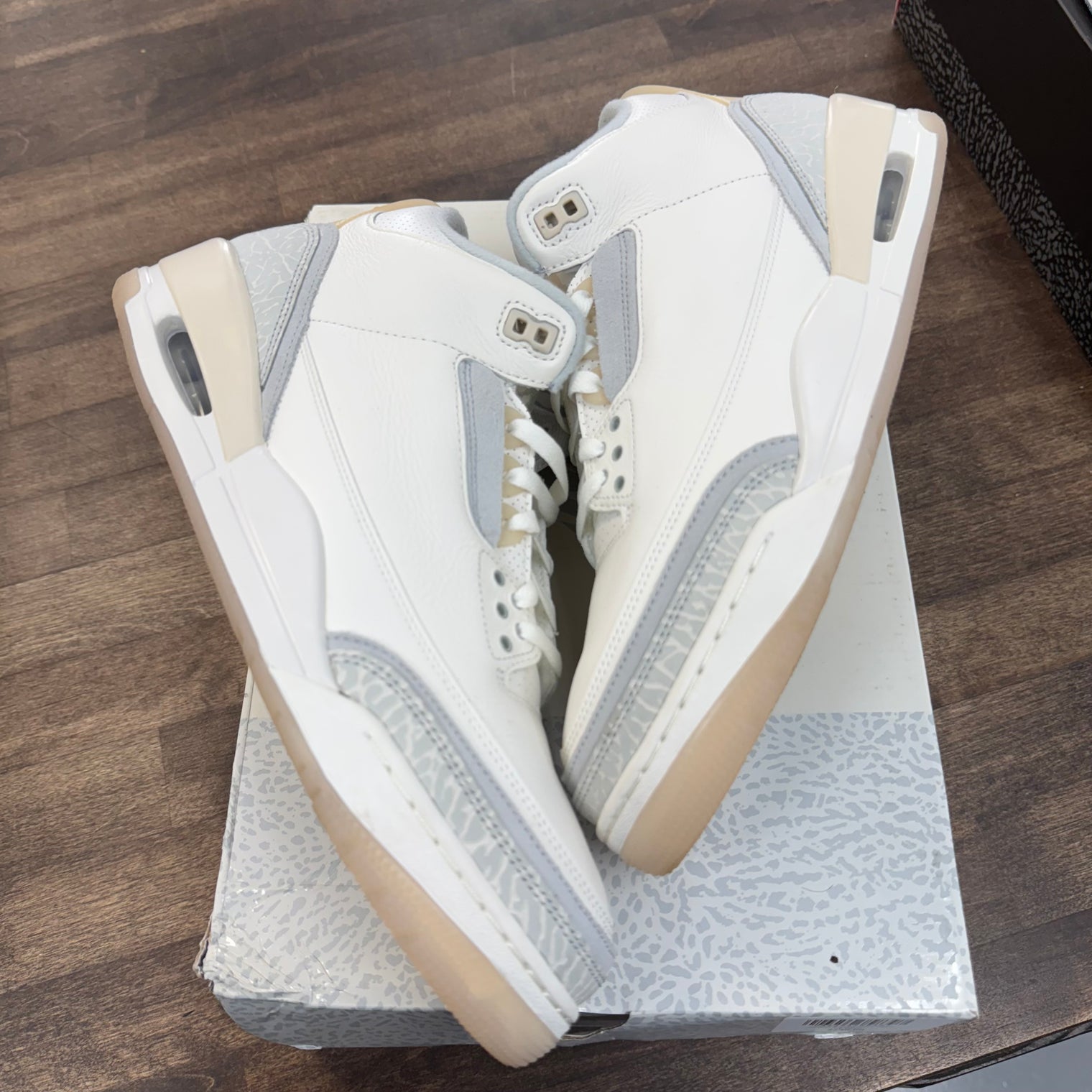 Craft Ivory Jordan 3 (USED)