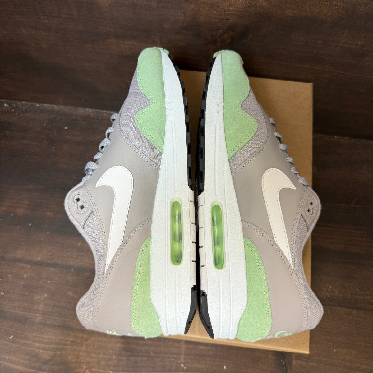 Nike Air Max 1 Atmosphere Grey Fresh Mint Size 12 (Pre-Owned) - Image 5
