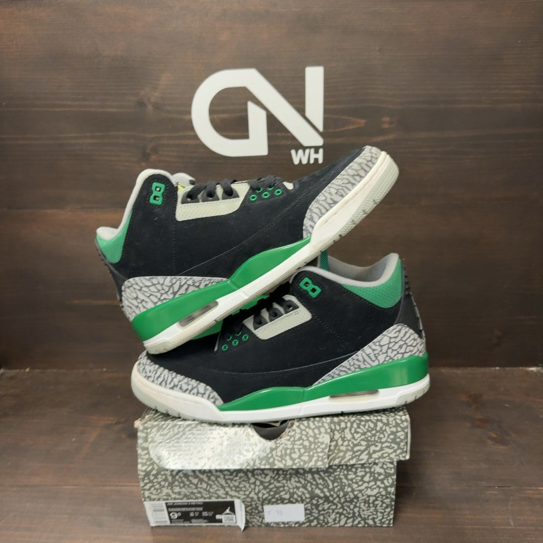 Jordan 3 Retro Pine Green Size 9.5 (Pre-Owned) - Image 1