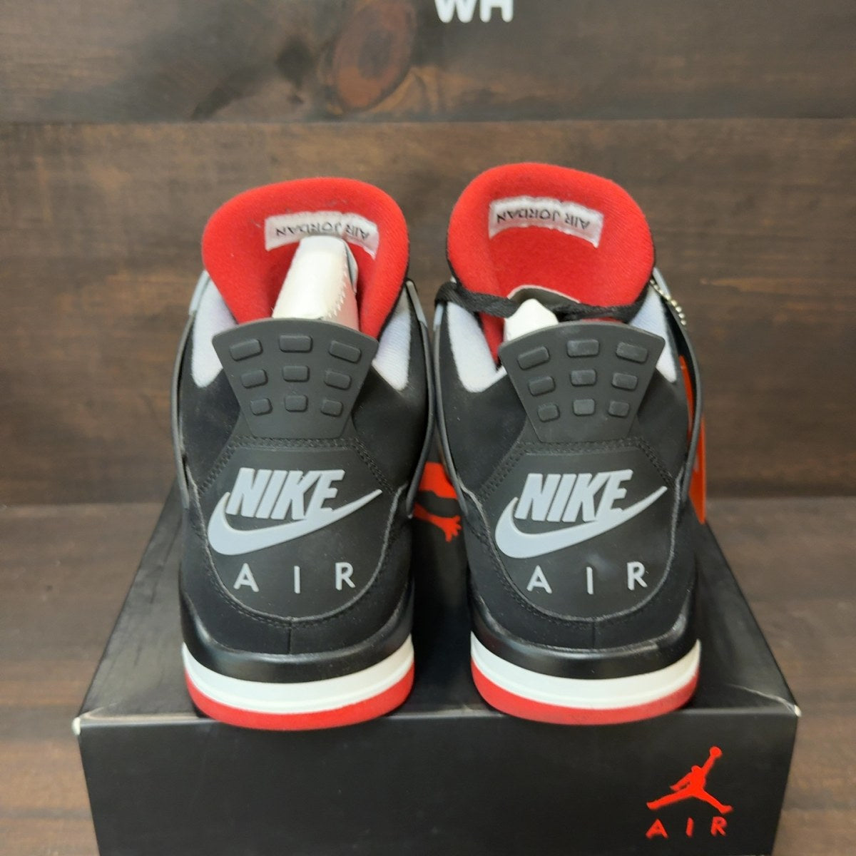 Jordan 4 Retro Bred (2019) - Image 4