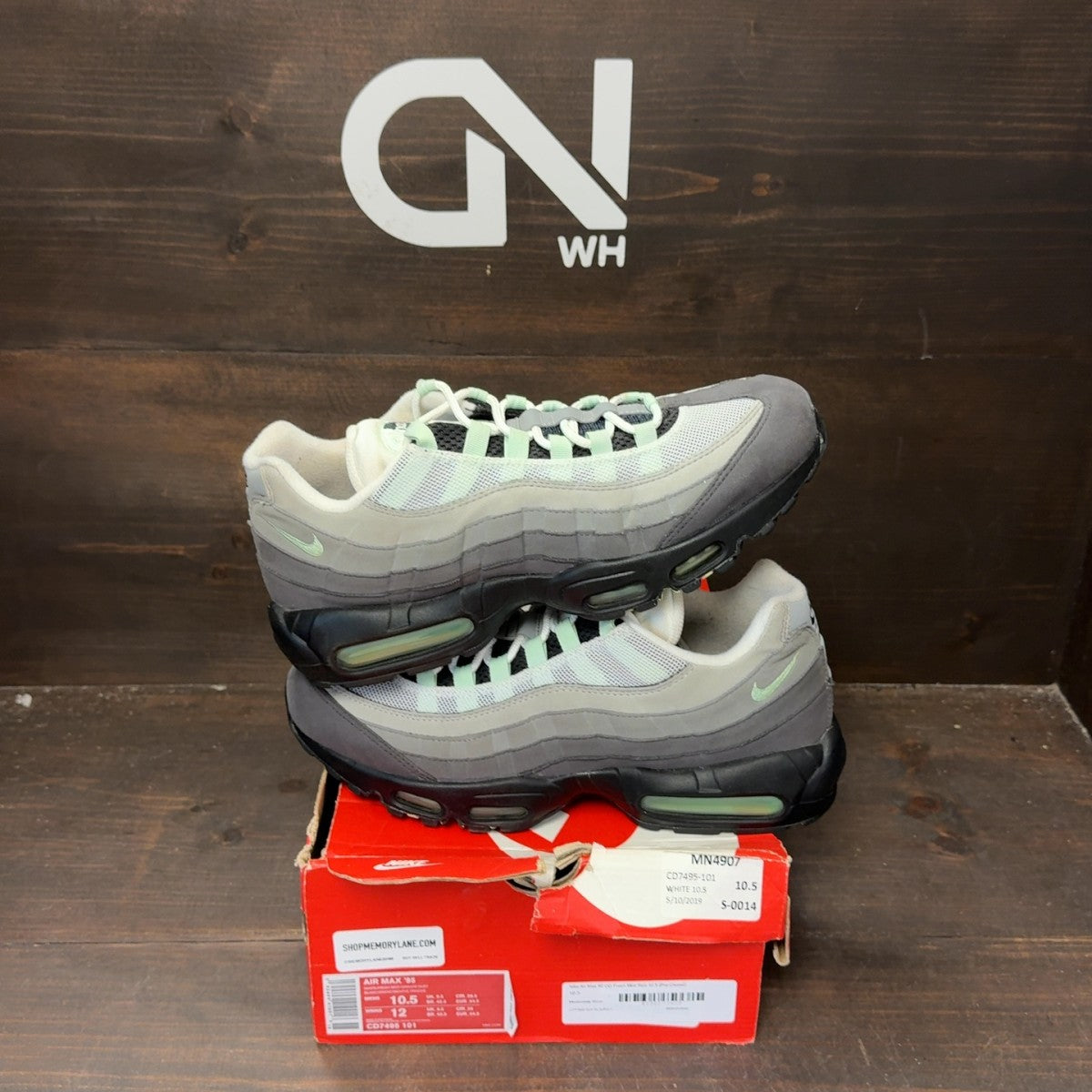 Nike Air Max 95 OG Fresh Mint - Image 1
