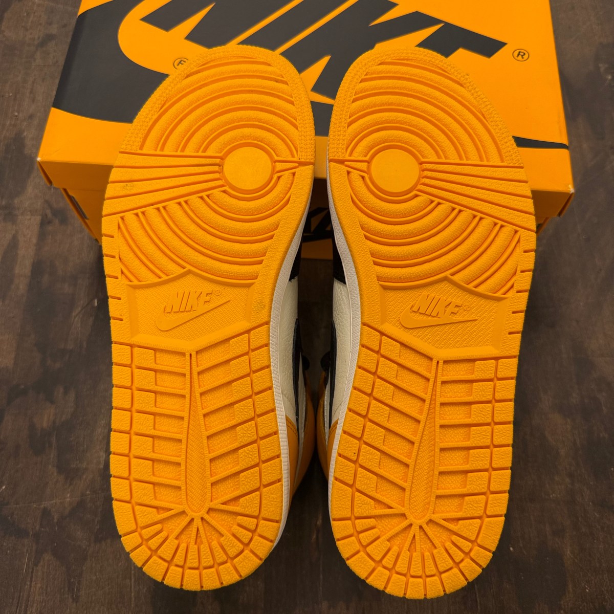 Jordan 1 Retro High OG Taxi - Image 5