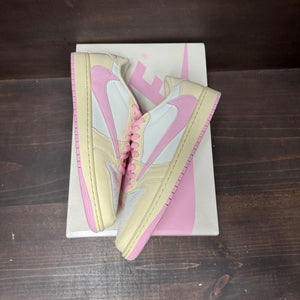 Jordan 1 Retro Low OG SP Travis Scott Shy Pink Size 9.5 (Pre-Owned) - tag