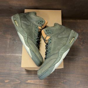 Jordan 5 Retro Take Flight Size 11 (Pre-Owned) - back