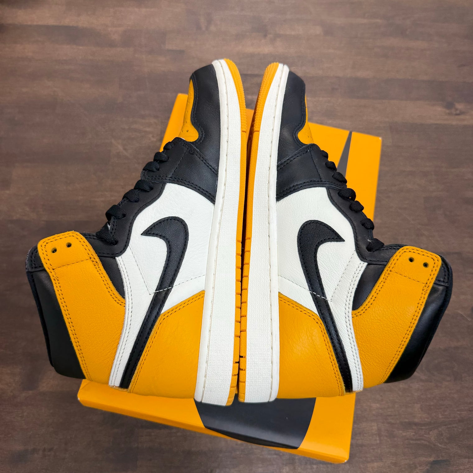 Yellow Toe Taxi Jordan 1 High (USED)