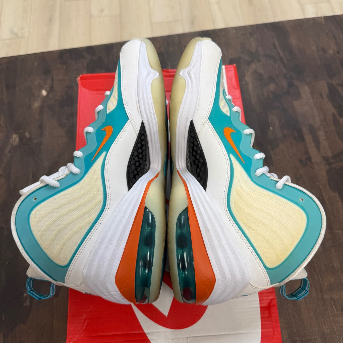Nike Air Penny 5 Dolphins (2020) - Image 3