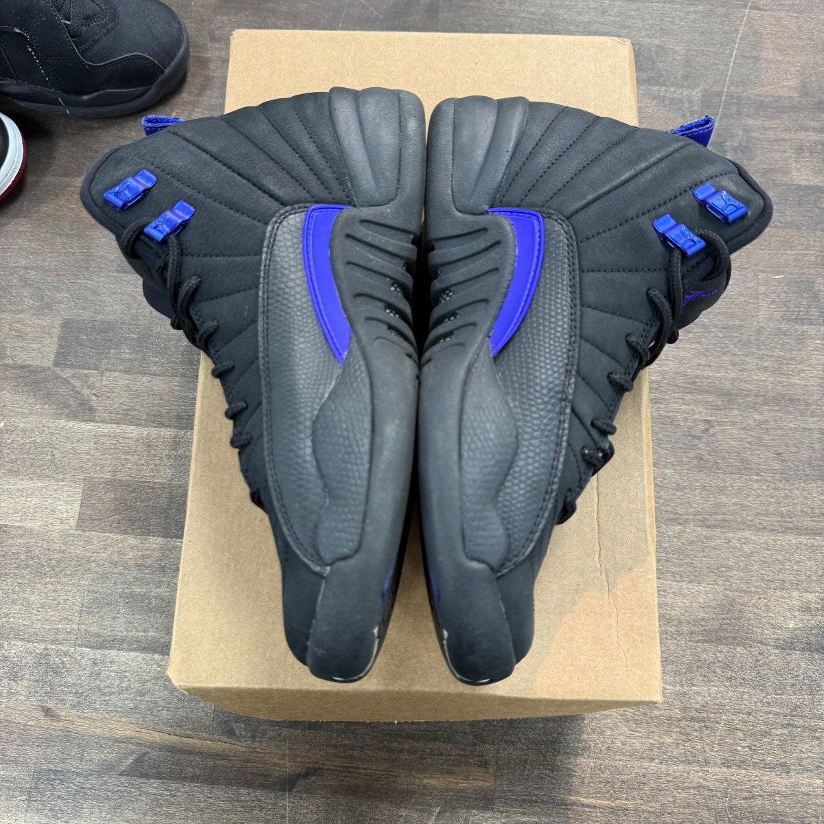 Jordan 12 Retro Black Dark Concord (GS) Size 6.5Y (Pre-Owned) - Image 2