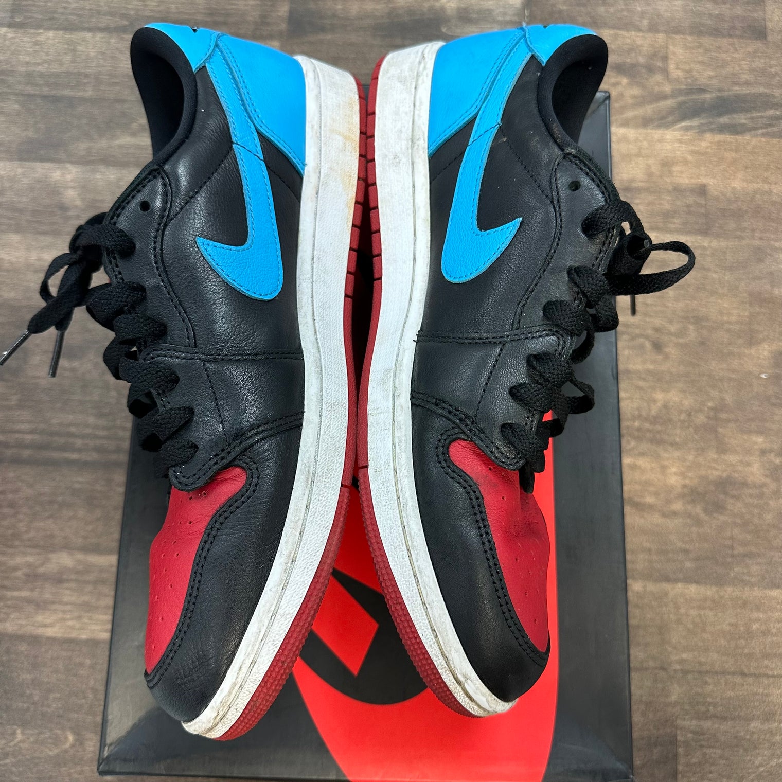 NC to Chi Jordan 1 Low (W) (USED)