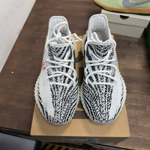 Zebra Yeezy 350 (USED)