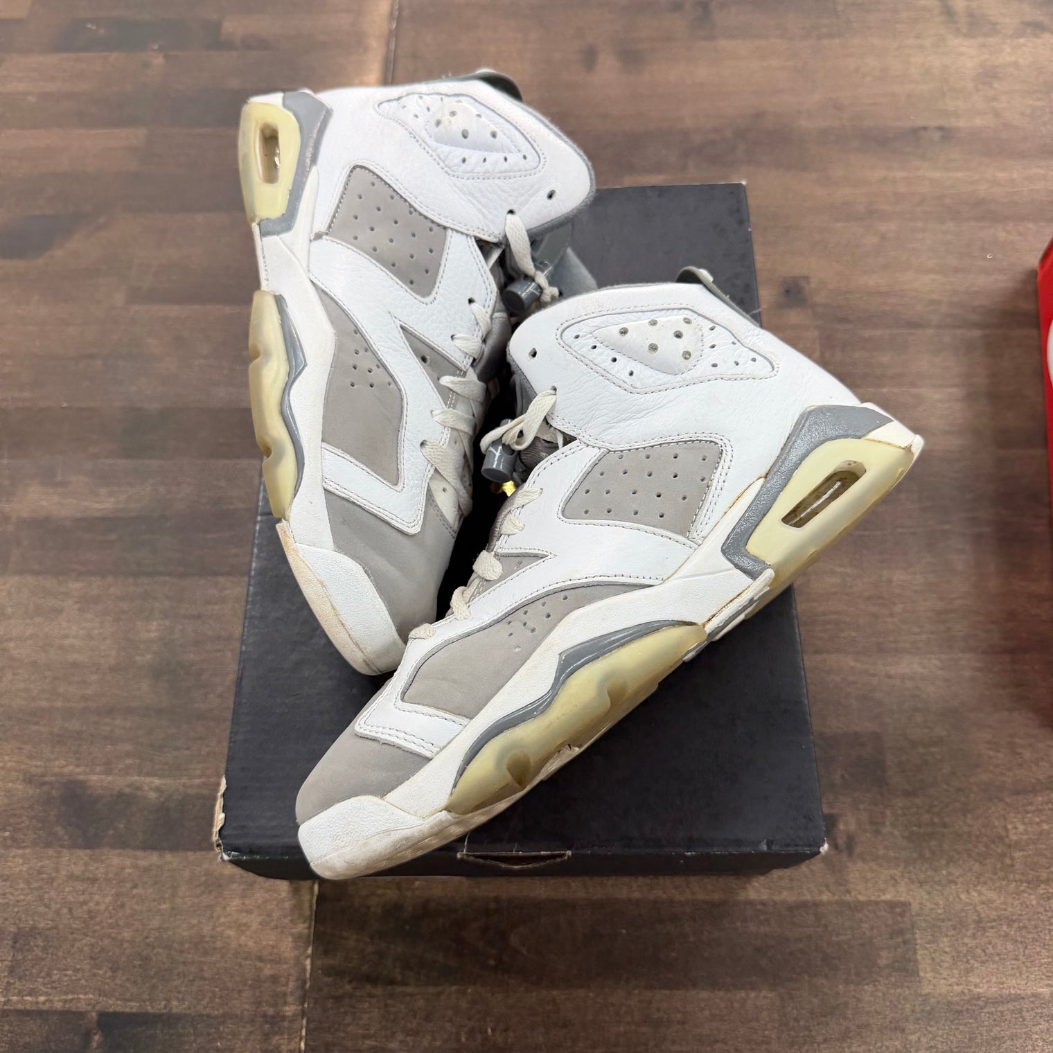 Cool Grey Jordan 6 Retro (GS) (USED)
