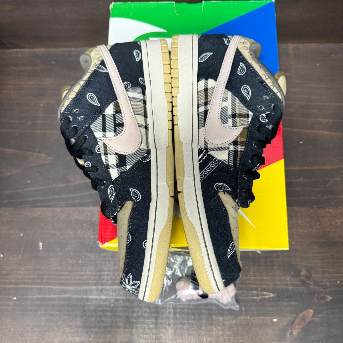 Nike SB Dunk Low Travis Scott - Image 3