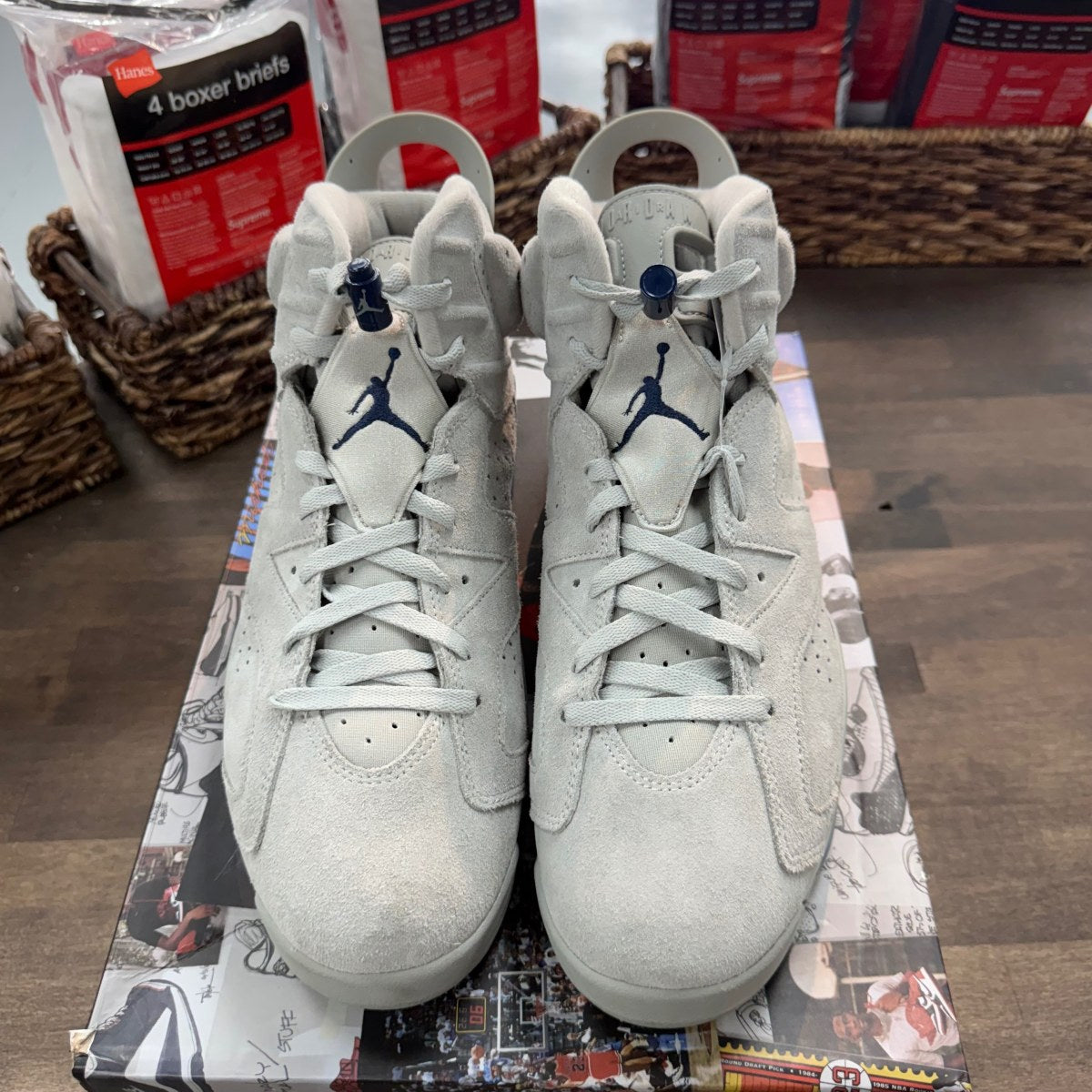 Jordan 6 Retro Georgetown (2022) - Image 3