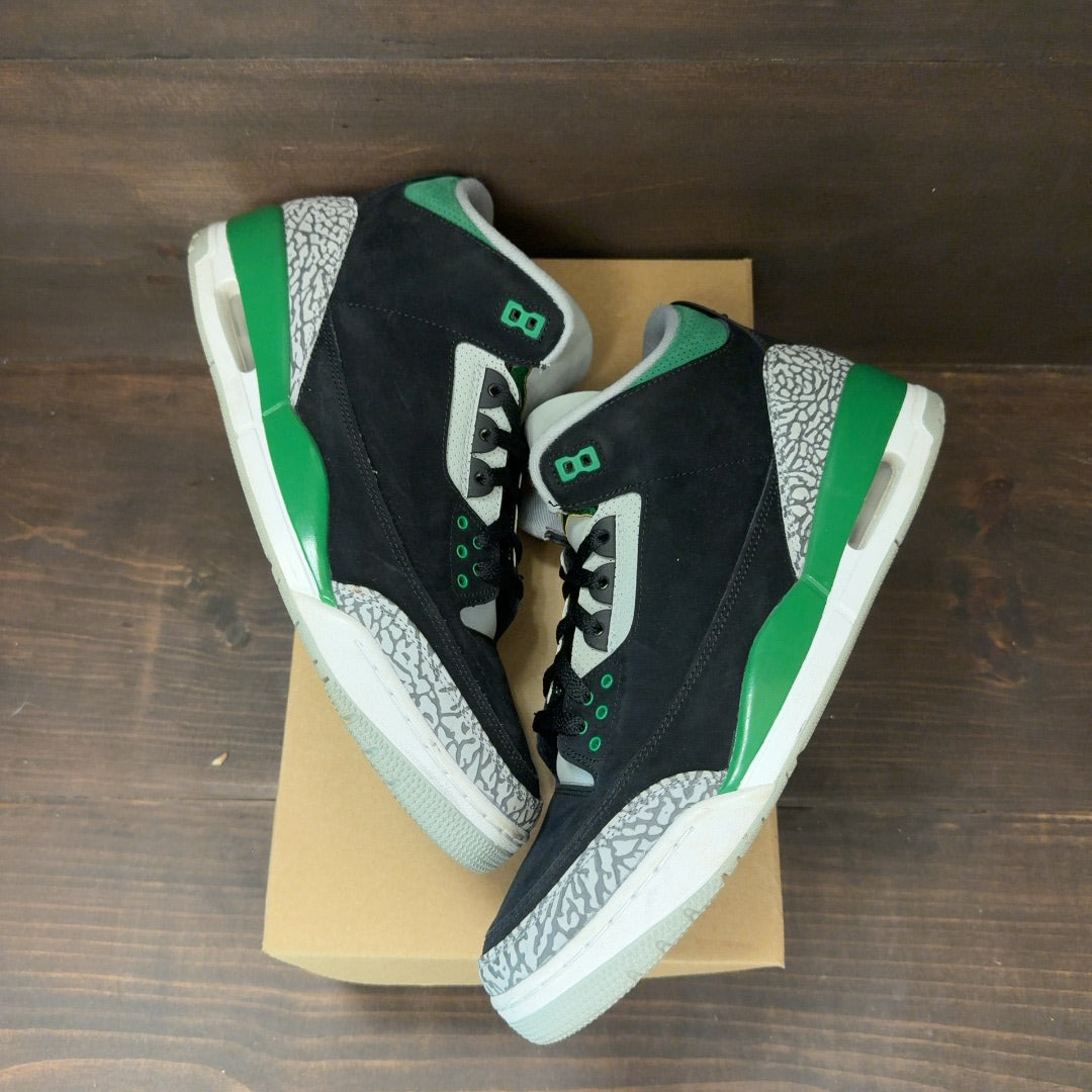Jordan 3 Retro Pine Green Size 13 (Pre-Owned) - Image 2