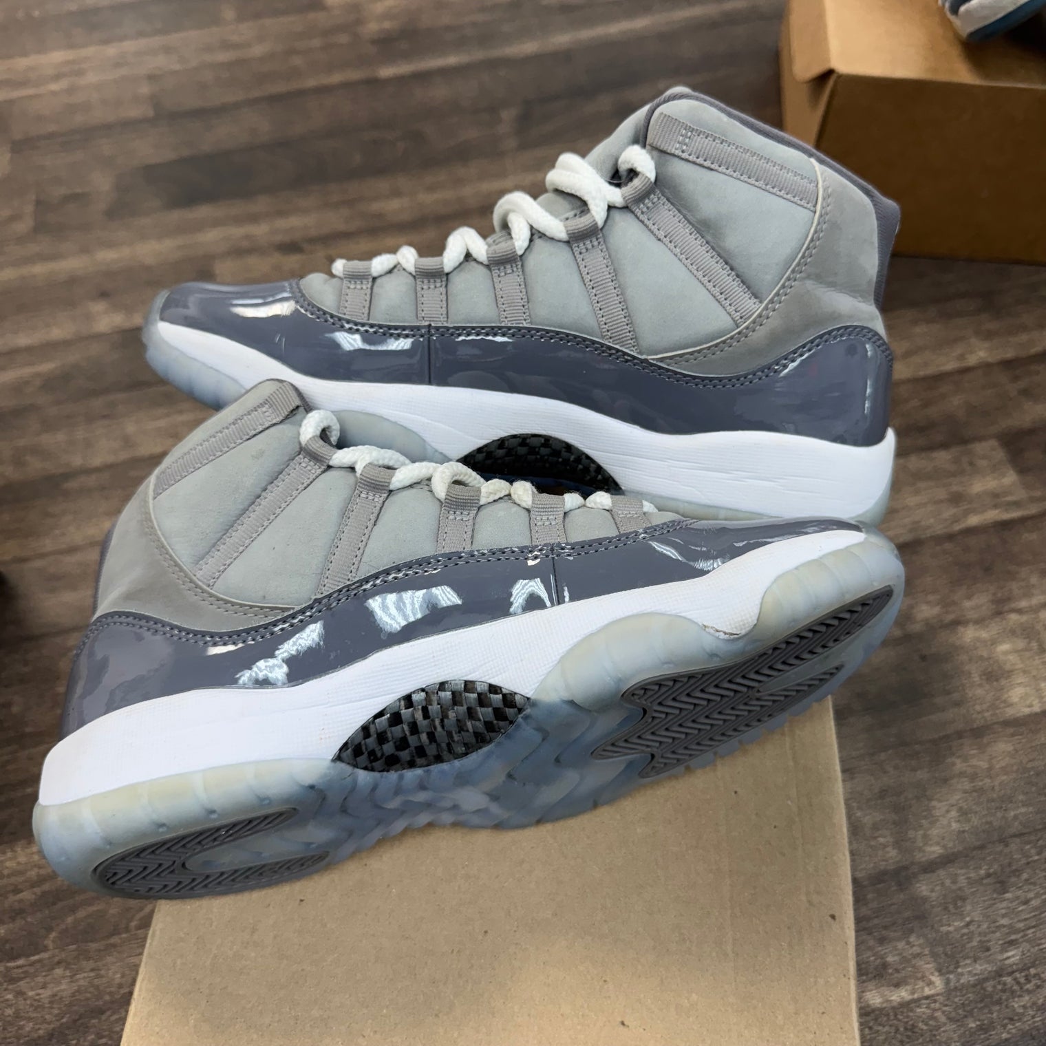 Air Jordan 11 Cool Grey (GS) (USED, No Box)