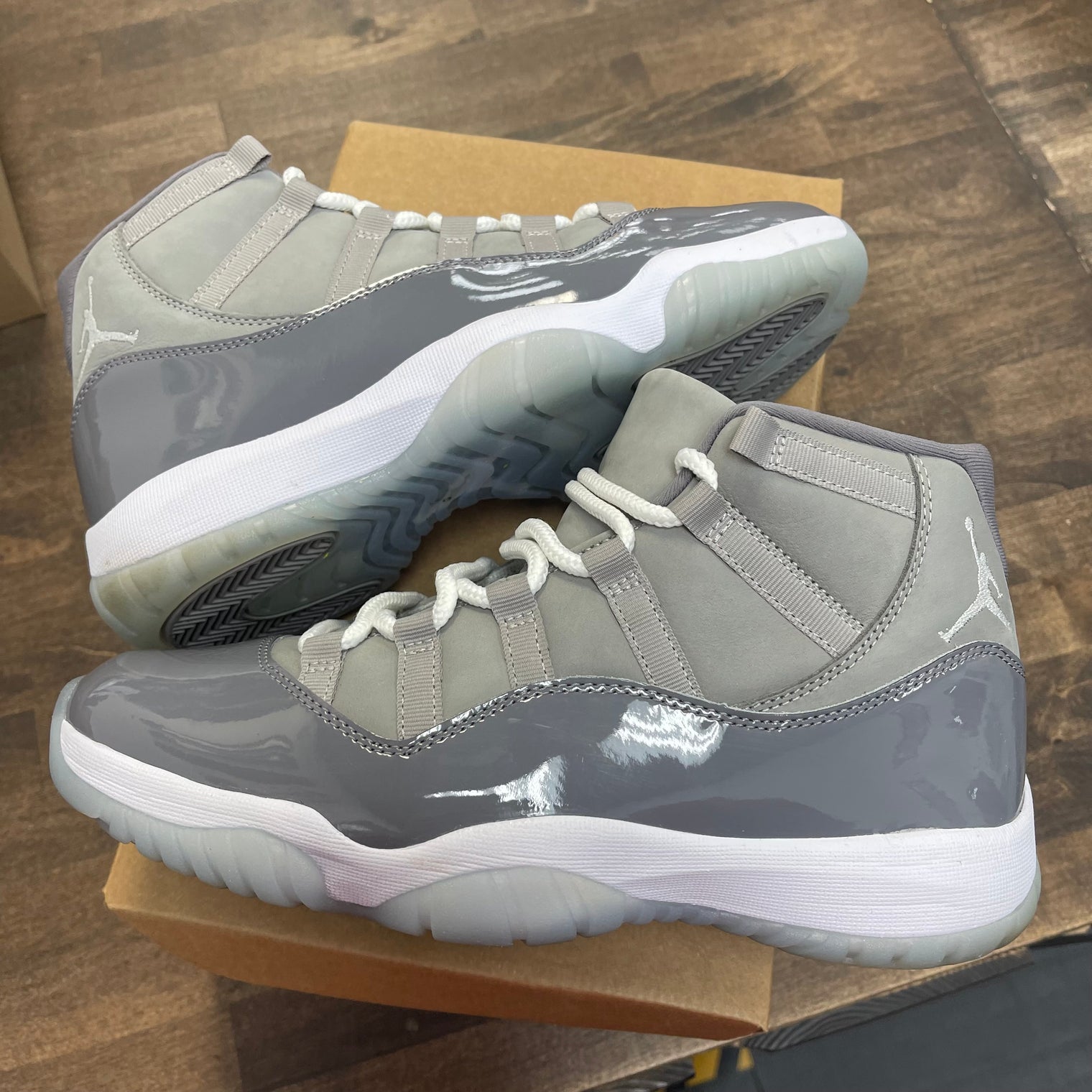 Cool Grey Jordan 11 (USED, No Box)