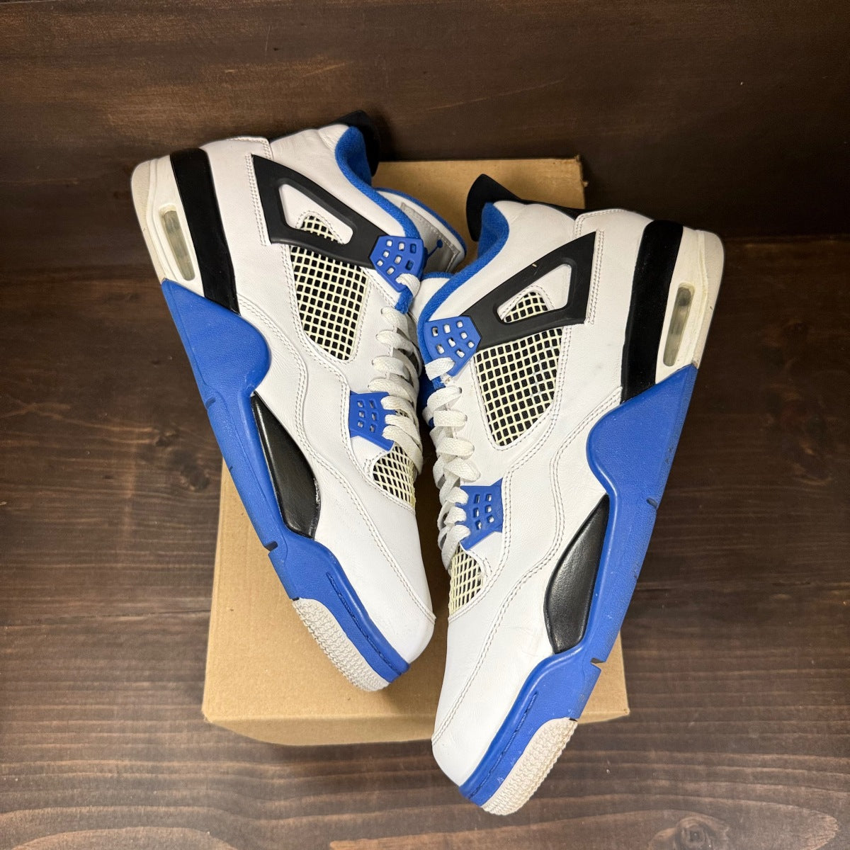 Jordan 4 Retro Motorsports (2017) Size 13 (Pre-Owned) - Image 2