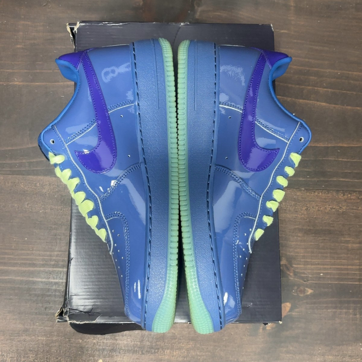 Nike Air Force 1 Low Patent Leather Mystic Navy Grape Ice - Image 4