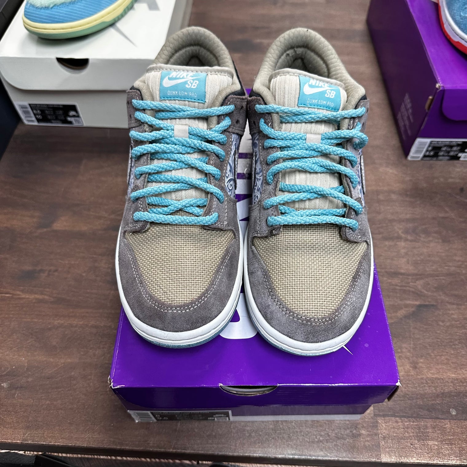 Big Money Saving SB Dunk Low (USED)