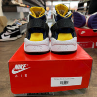 Michigan Nike Air Huarche (USED)