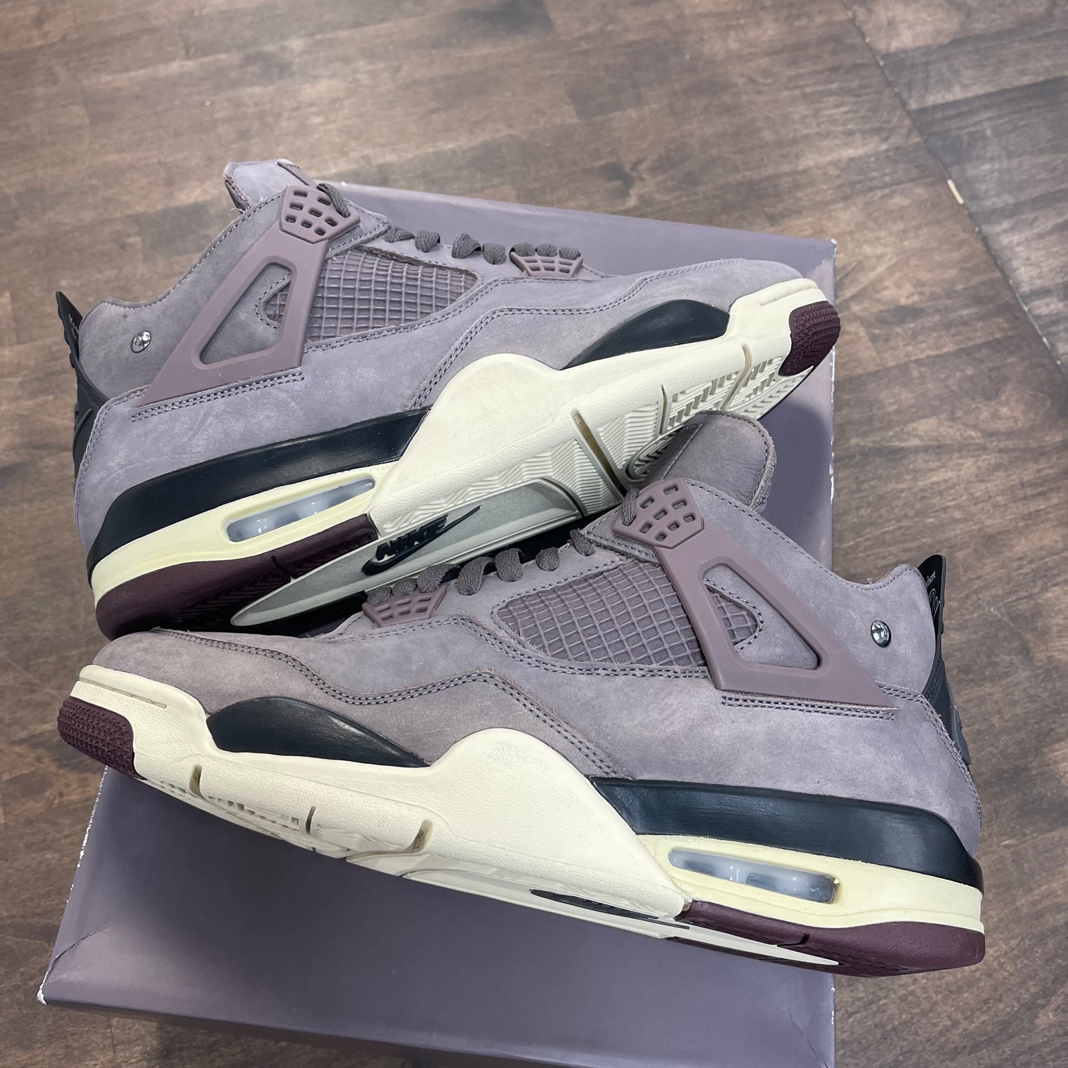 A Ma Maniere Jordan 4 Violet Ore (USED)