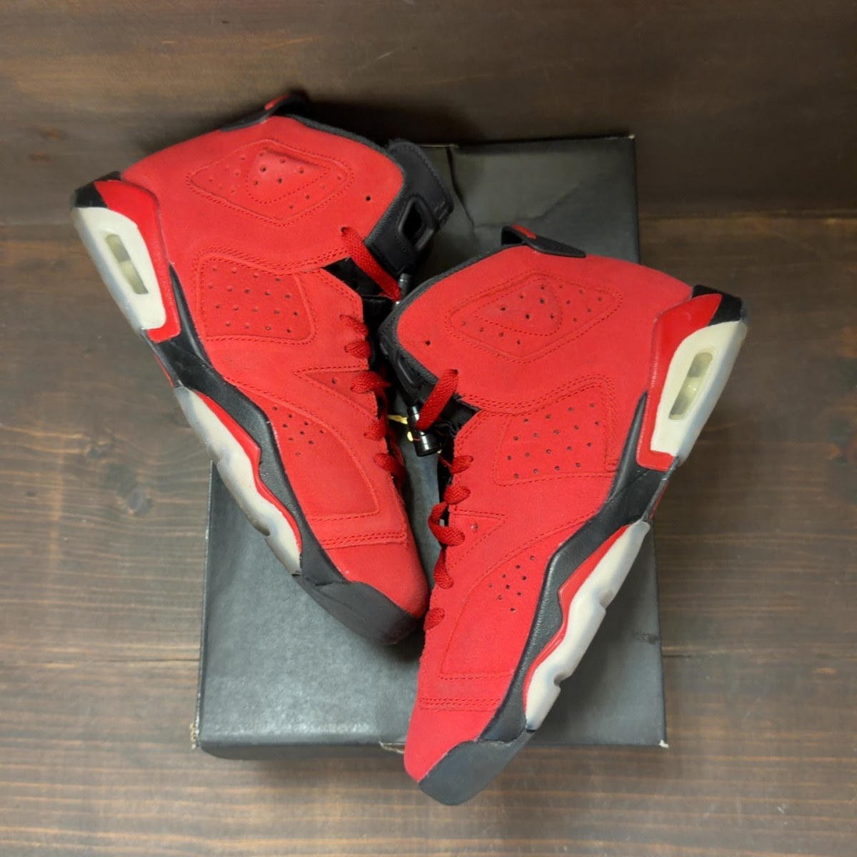 Jordan 6 Retro Toro Bravo (GS) - Image 2
