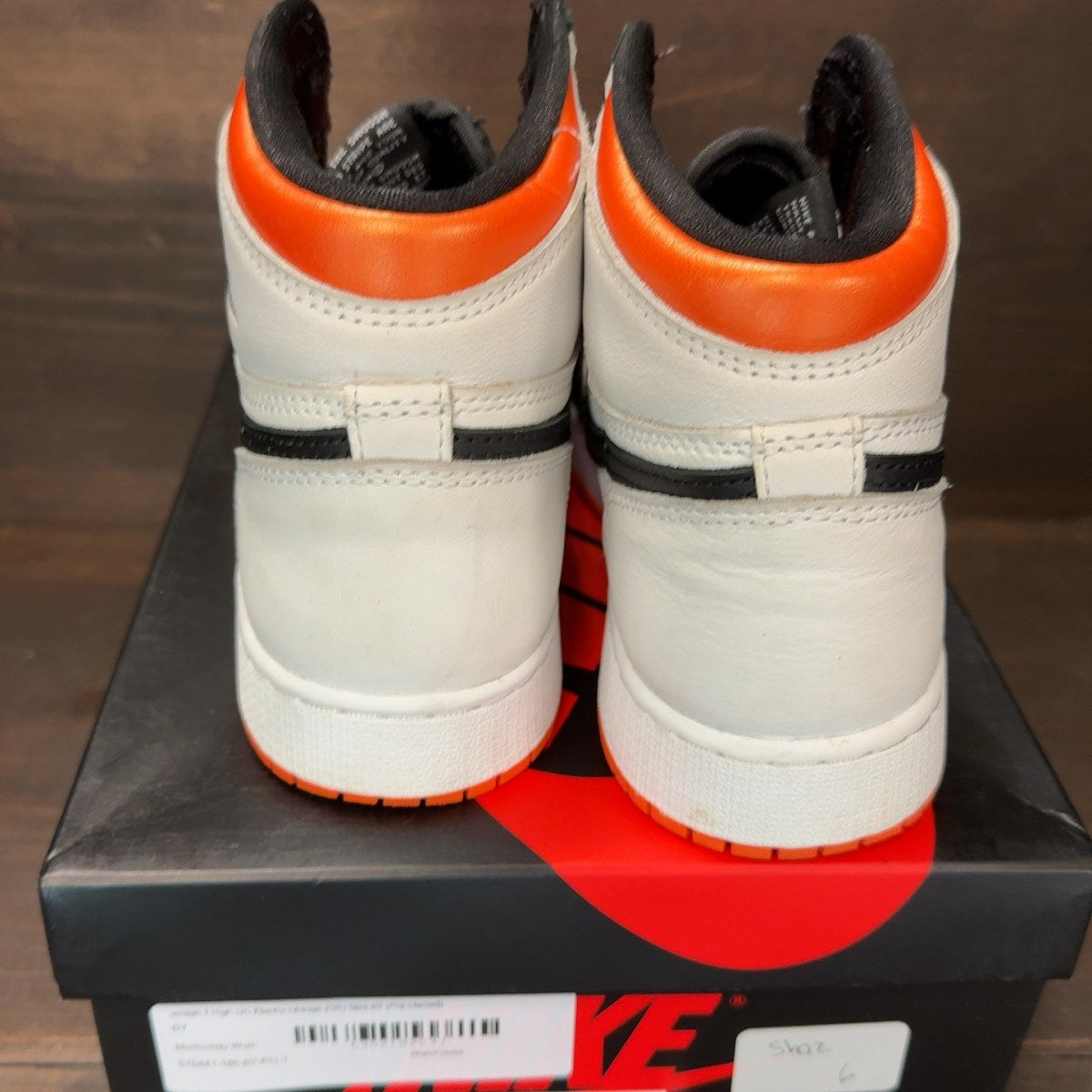 Jordan 1 High OG Electro Orange (GS) - Image 5